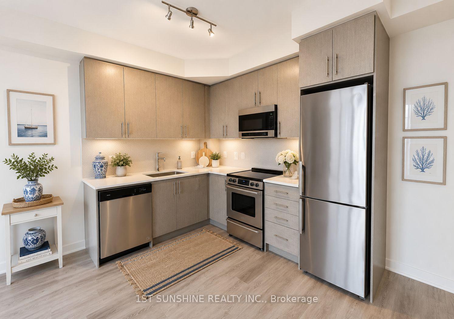 Photo 2 of Unit 724, 212 King Street, Hamilton, Beasley — HOMEH