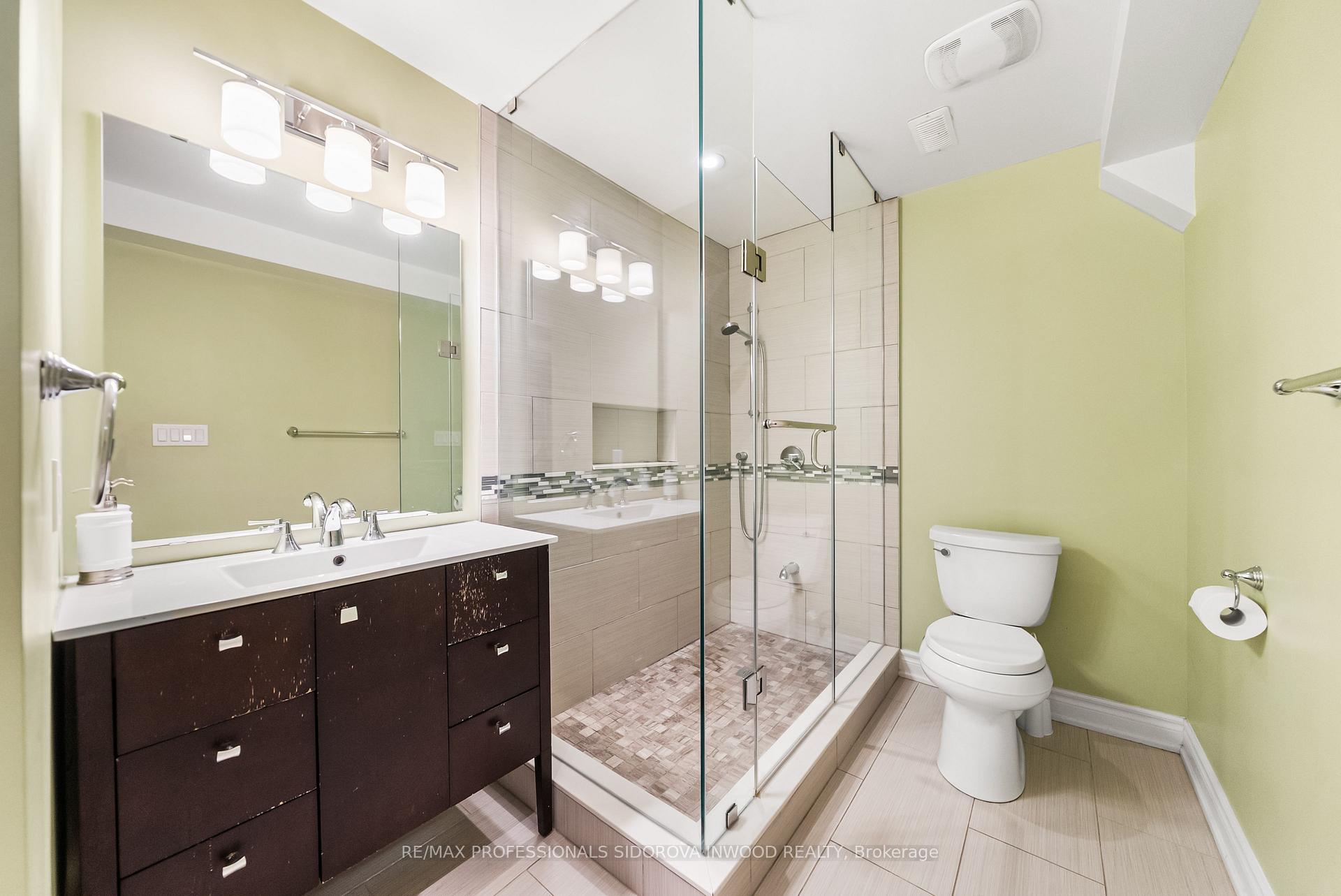 Photo 24 of 82 Durie Street, Toronto, High Park-Swansea — HOMEH