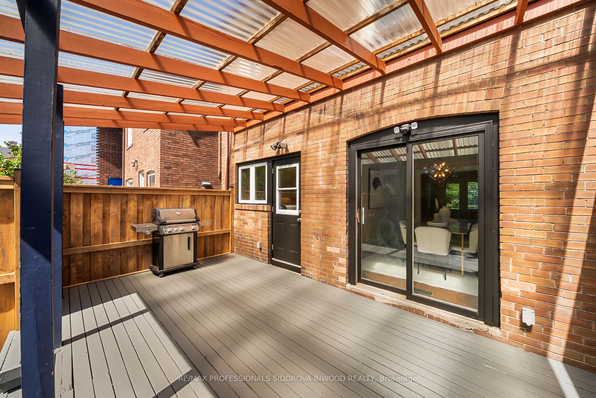 Photo 26 of 82 Durie Street, Toronto, High Park-Swansea — HOMEH