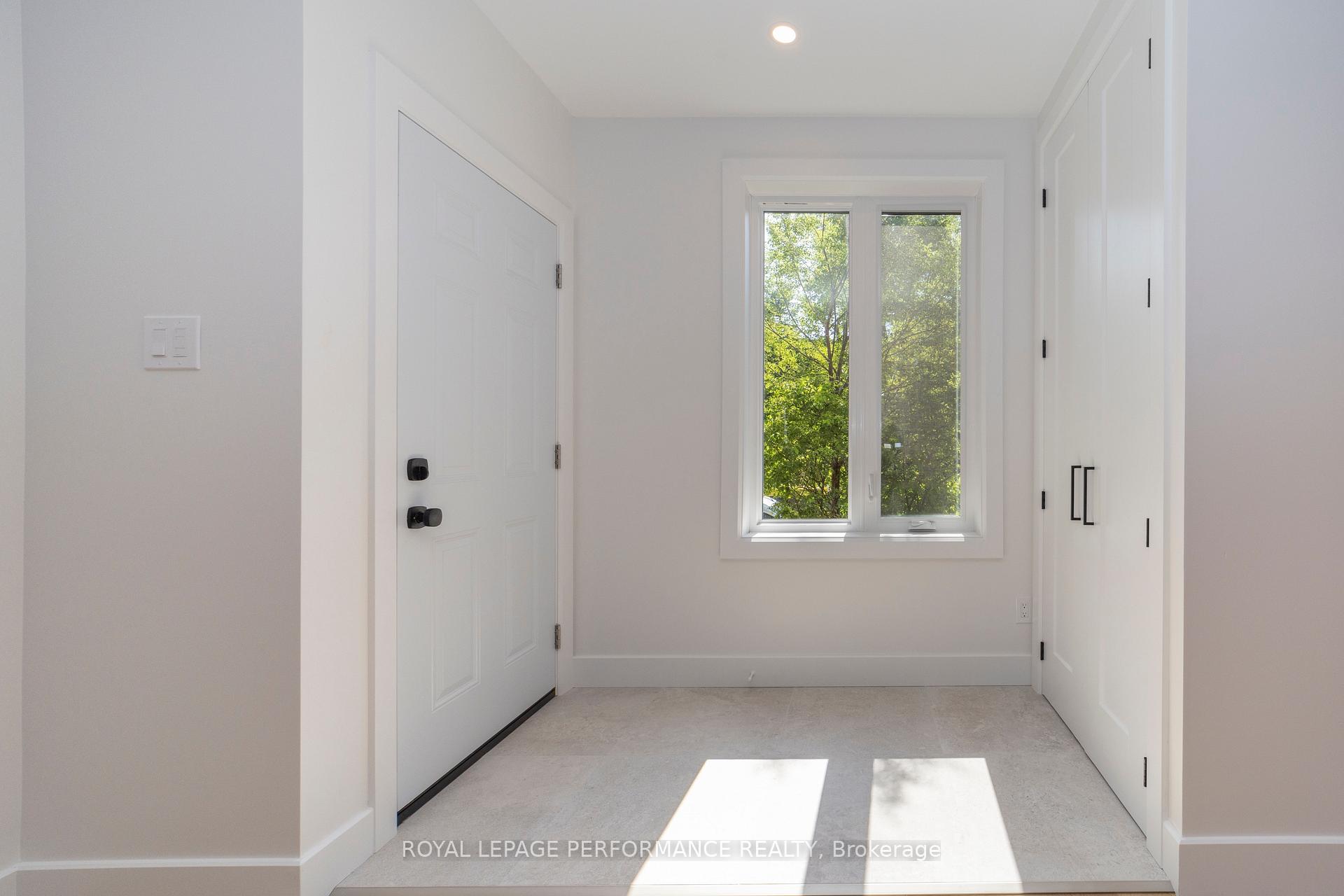 Photo 3 of Unit 1, 19 Monk Street, Ottawa, Glebe — HOMEH