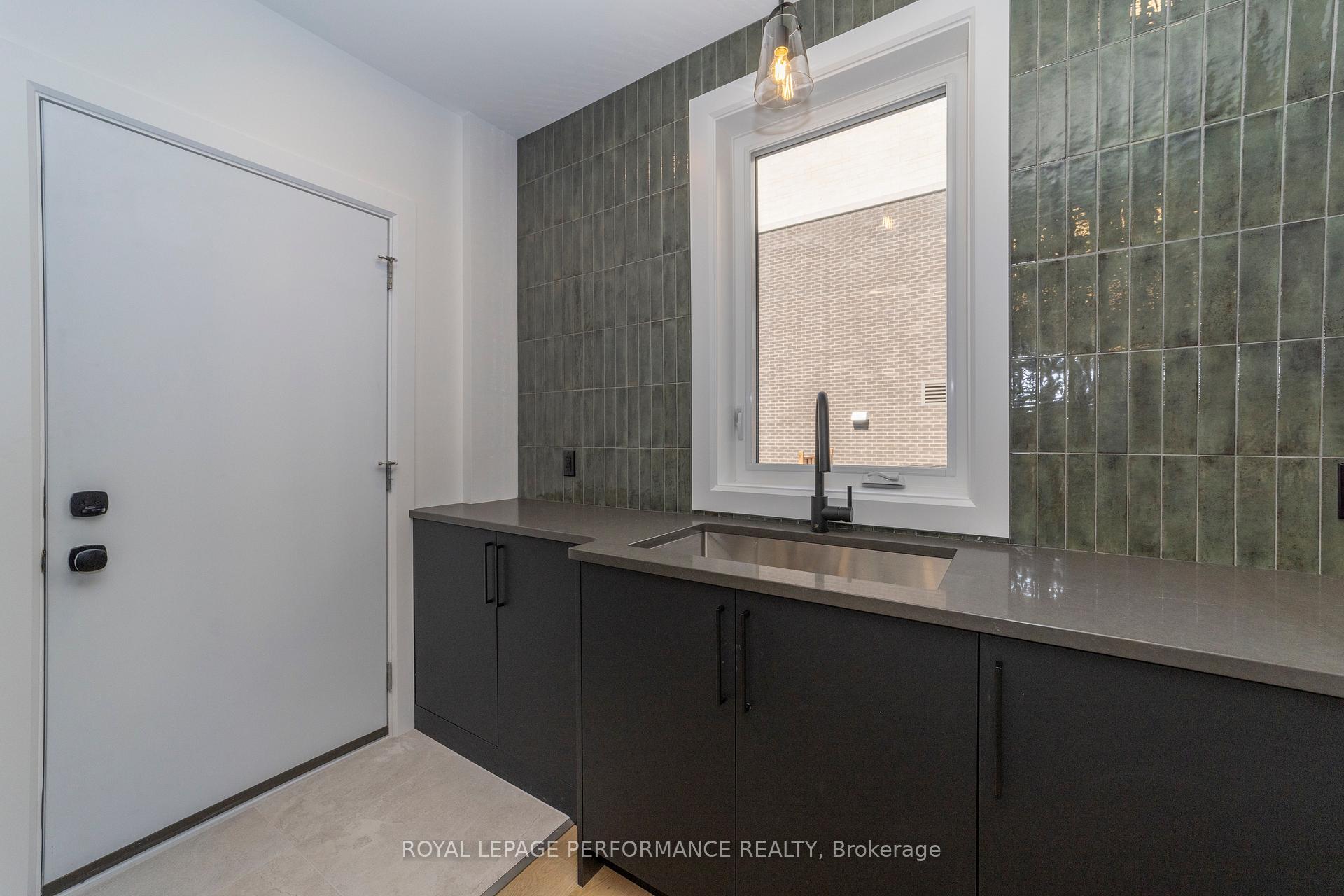 Photo 11 of Unit 1, 19 Monk Street, Ottawa, Glebe — HOMEH