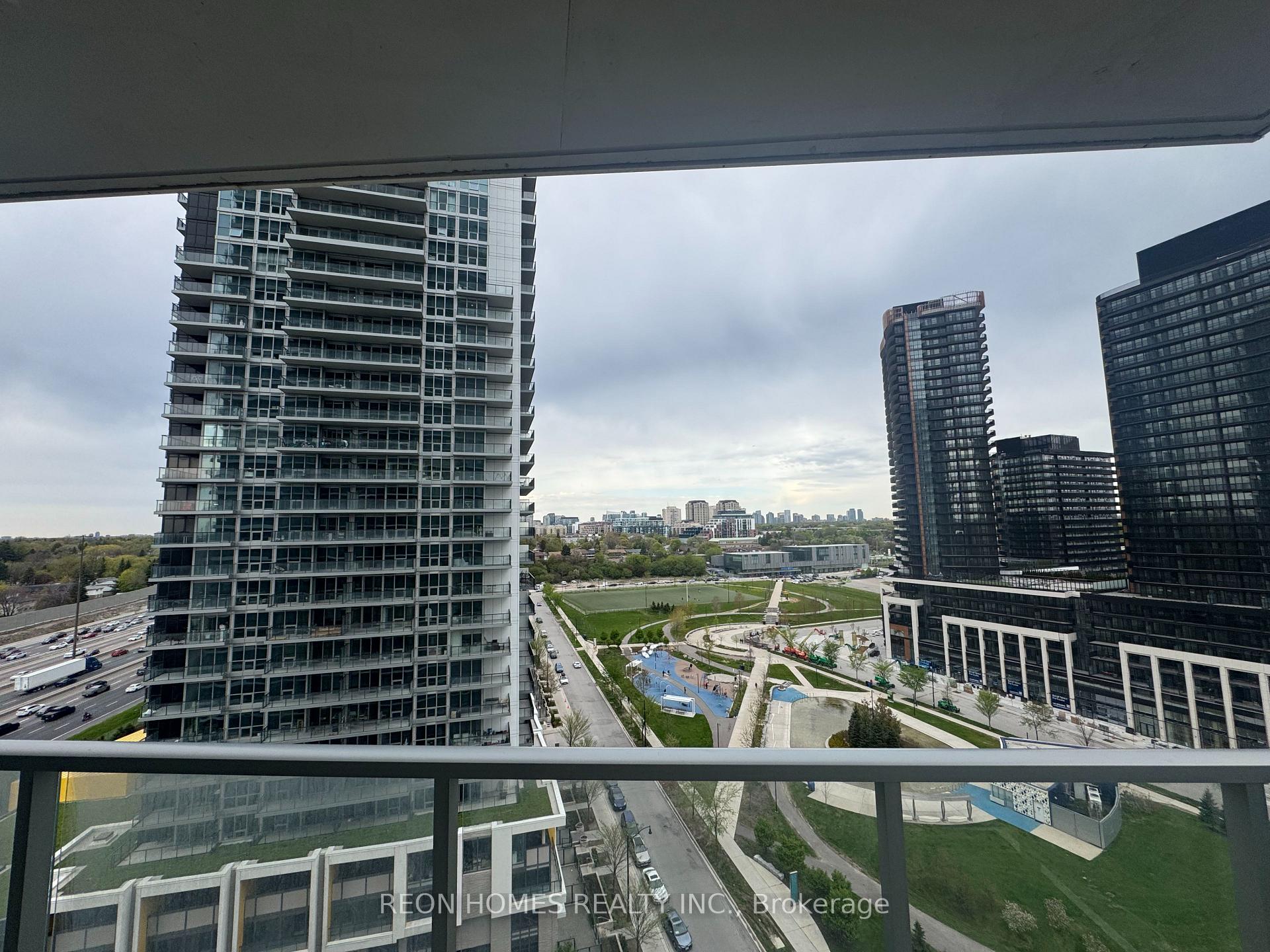 Photo 3 of Unit 1603, 115 McMahon Drive, North York, Bayview Village — HOMEH