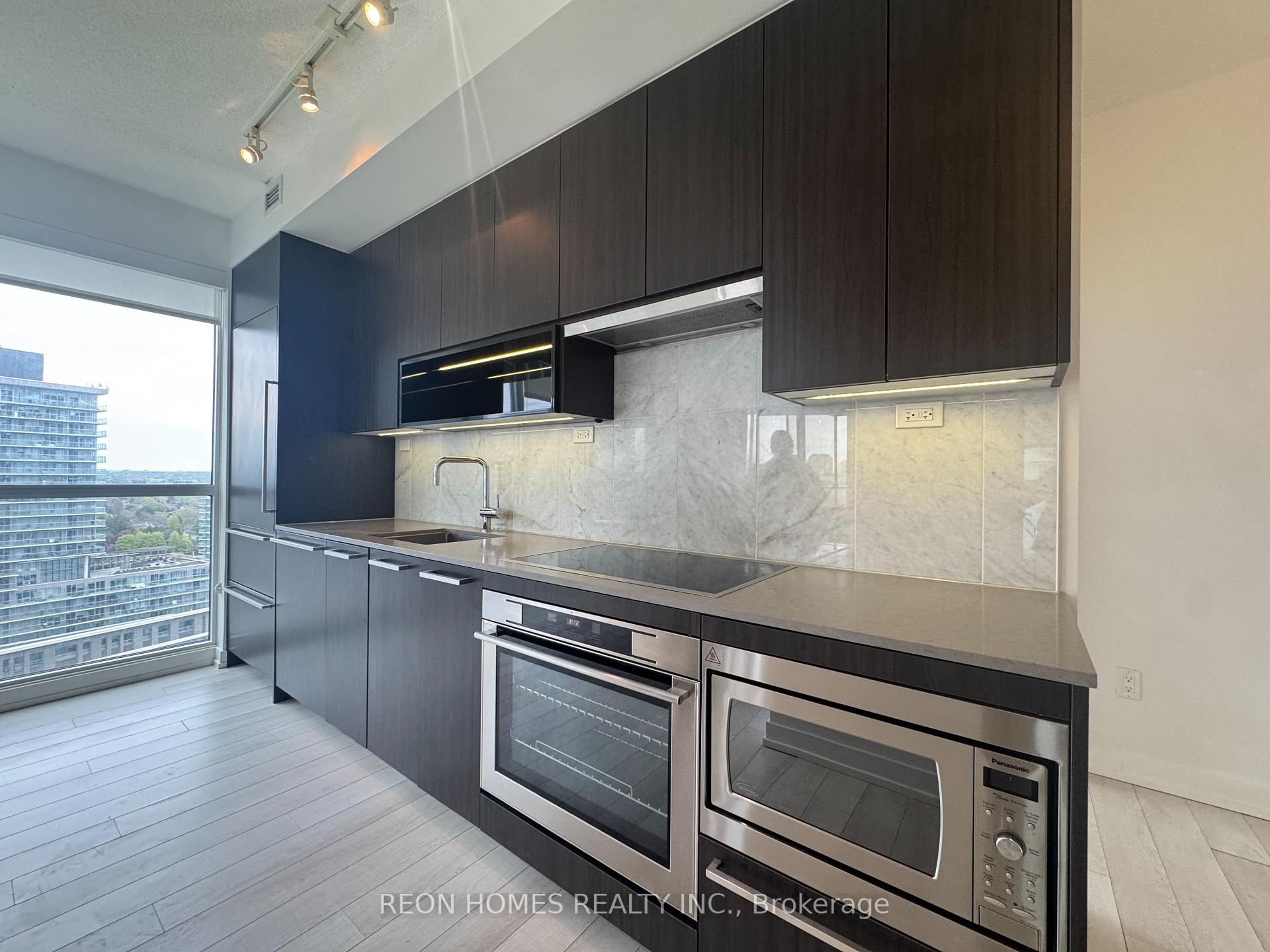 Photo 14 of Unit 1603, 115 McMahon Drive, North York, Bayview Village — HOMEH