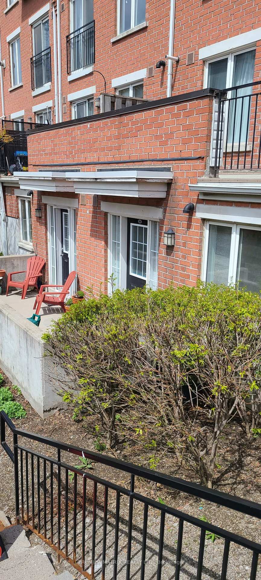 Photo 2 of Unit 708, 10 Laidlaw Street, Toronto, South Parkdale — HOMEH