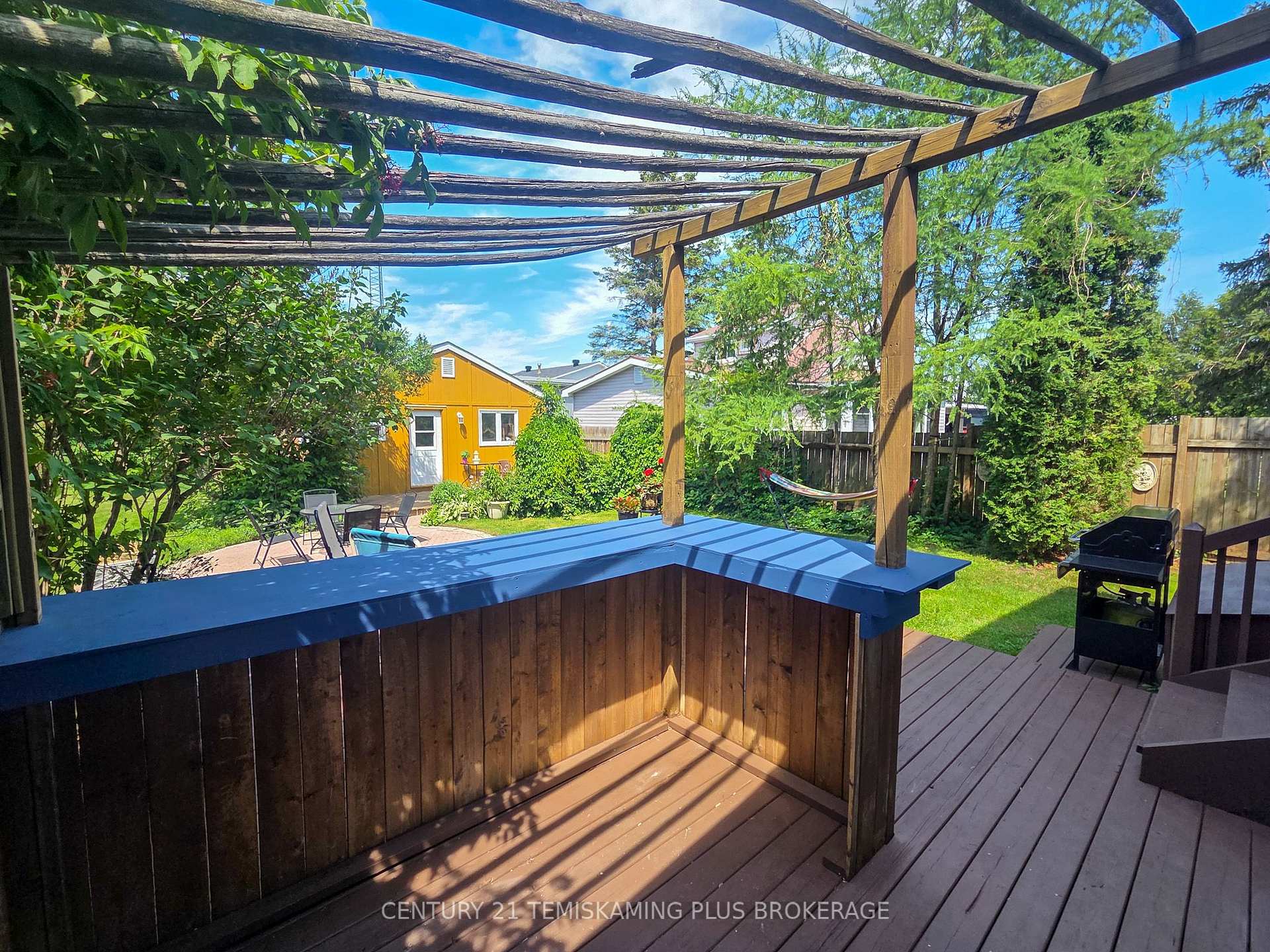 Photo 33 of 75 Fifth Avenue, Englehart — HOMEH