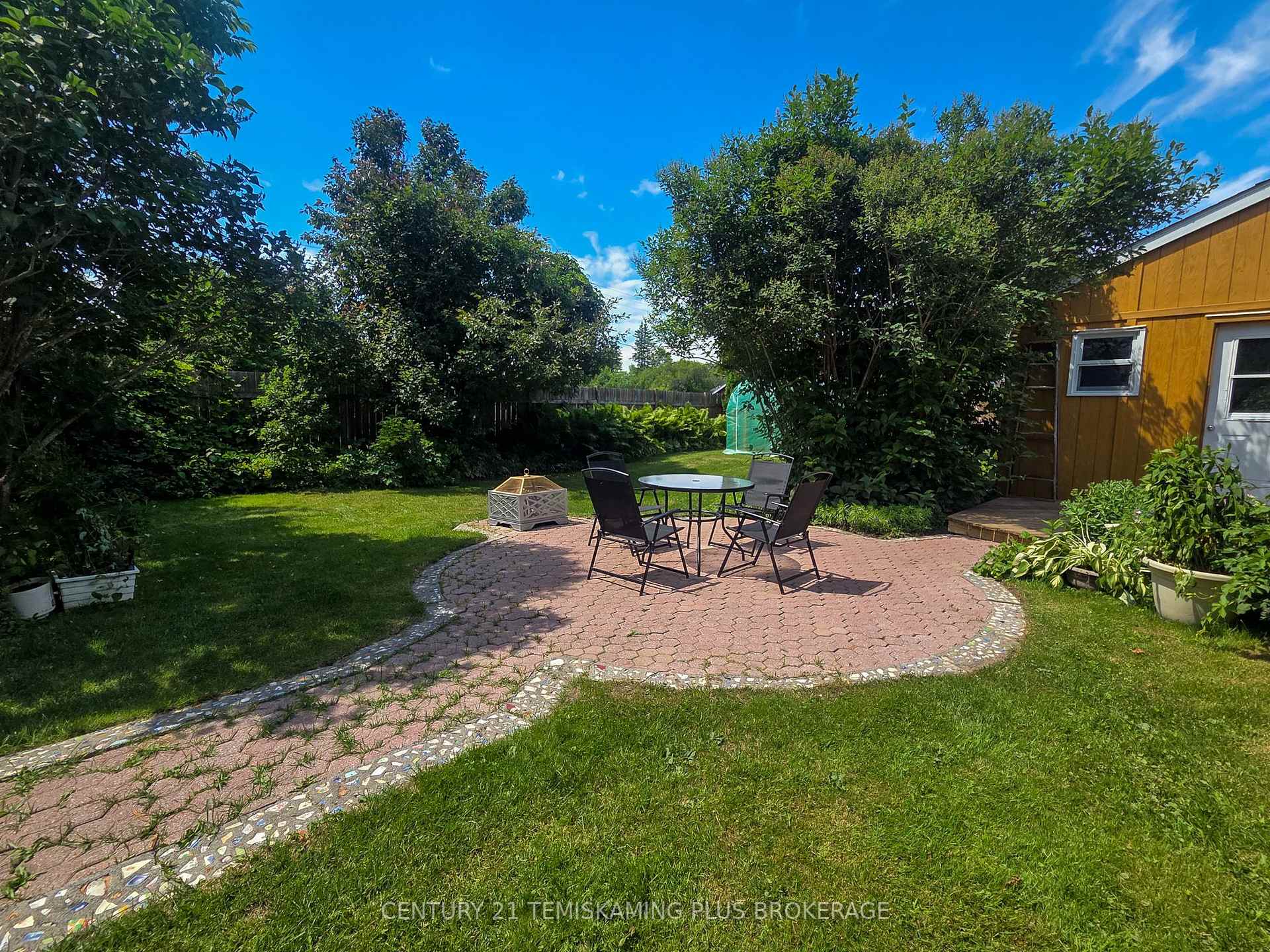 Photo 34 of 75 Fifth Avenue, Englehart — HOMEH