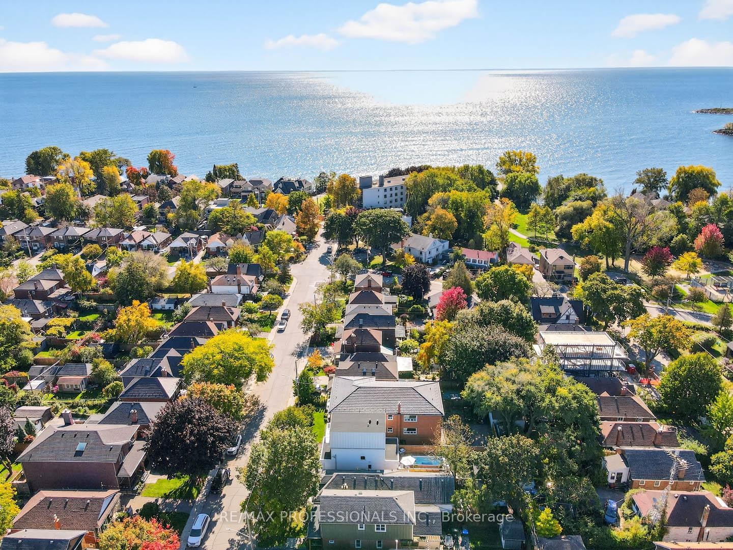 Photo 45 of 22 Ninth Street, Etobicoke, New Toronto — HOMEH