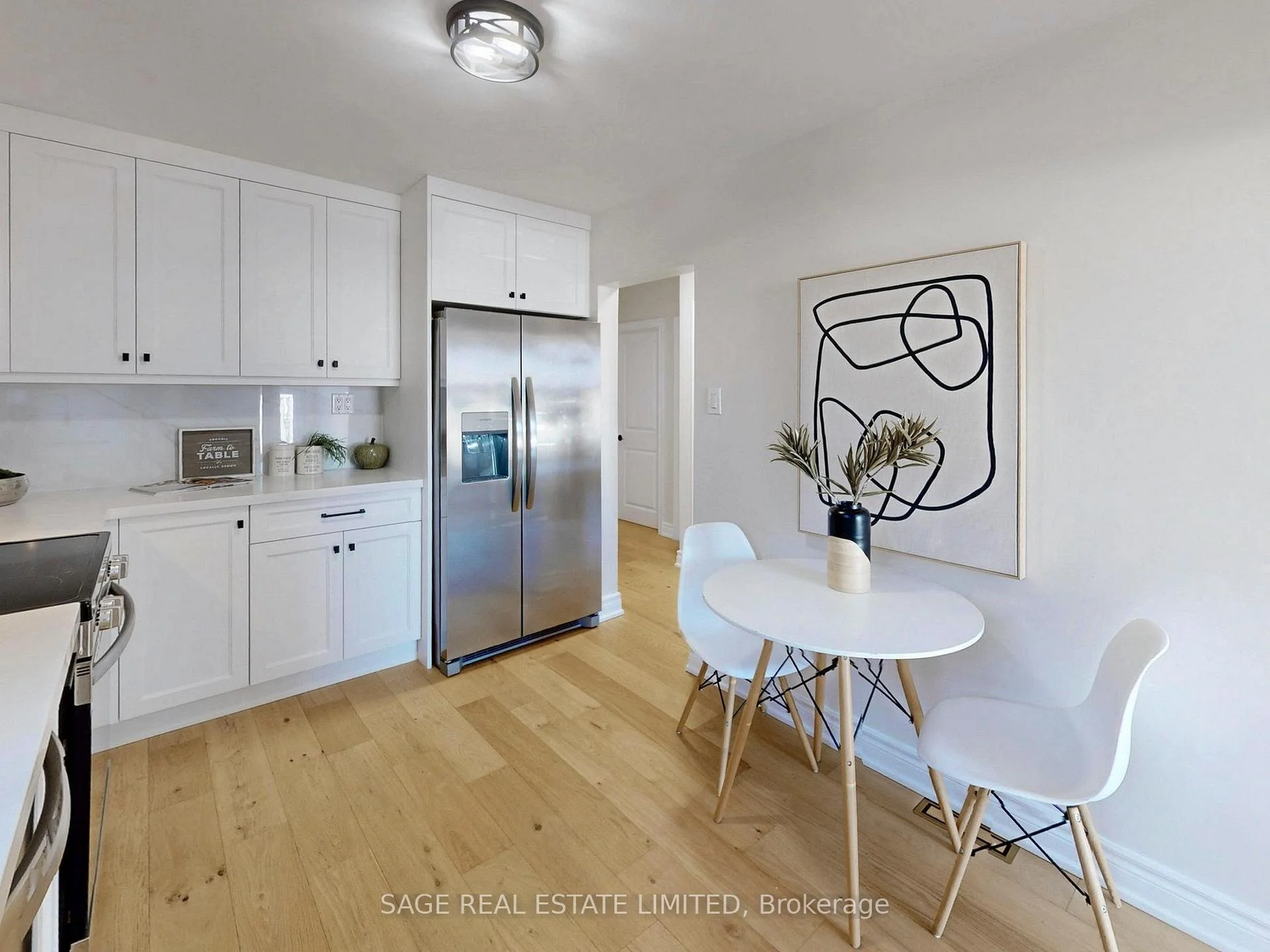 Photo 6 of 8 Lombardy Crescent, Scarborough, Kennedy Park — HOMEH