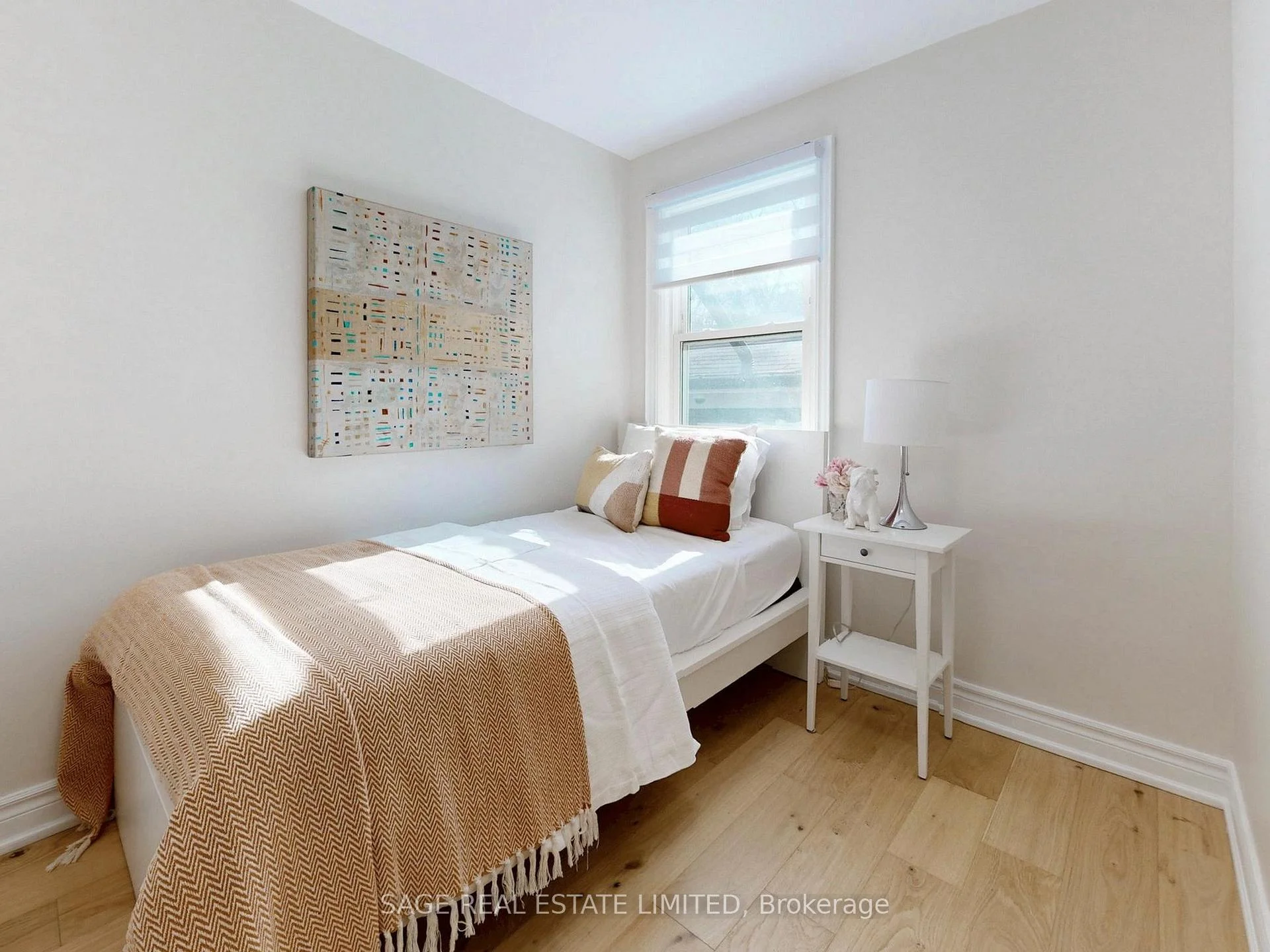 Photo 20 of 8 Lombardy Crescent, Scarborough, Kennedy Park — HOMEH