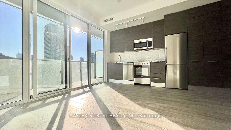 Photo 4 of Unit 2703, 28 Wellesley Street E, Toronto, Church-Yonge Corridor — HOMEH