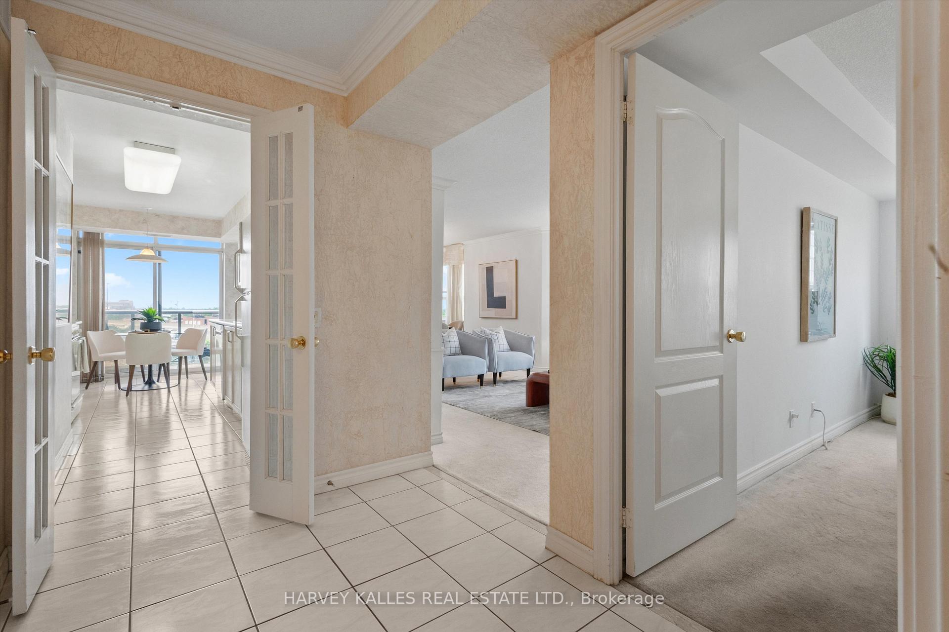 Photo 11 of Unit 1009, 265 Ridley Boulevard, Toronto, Bedford Park-Nortown — HOMEH