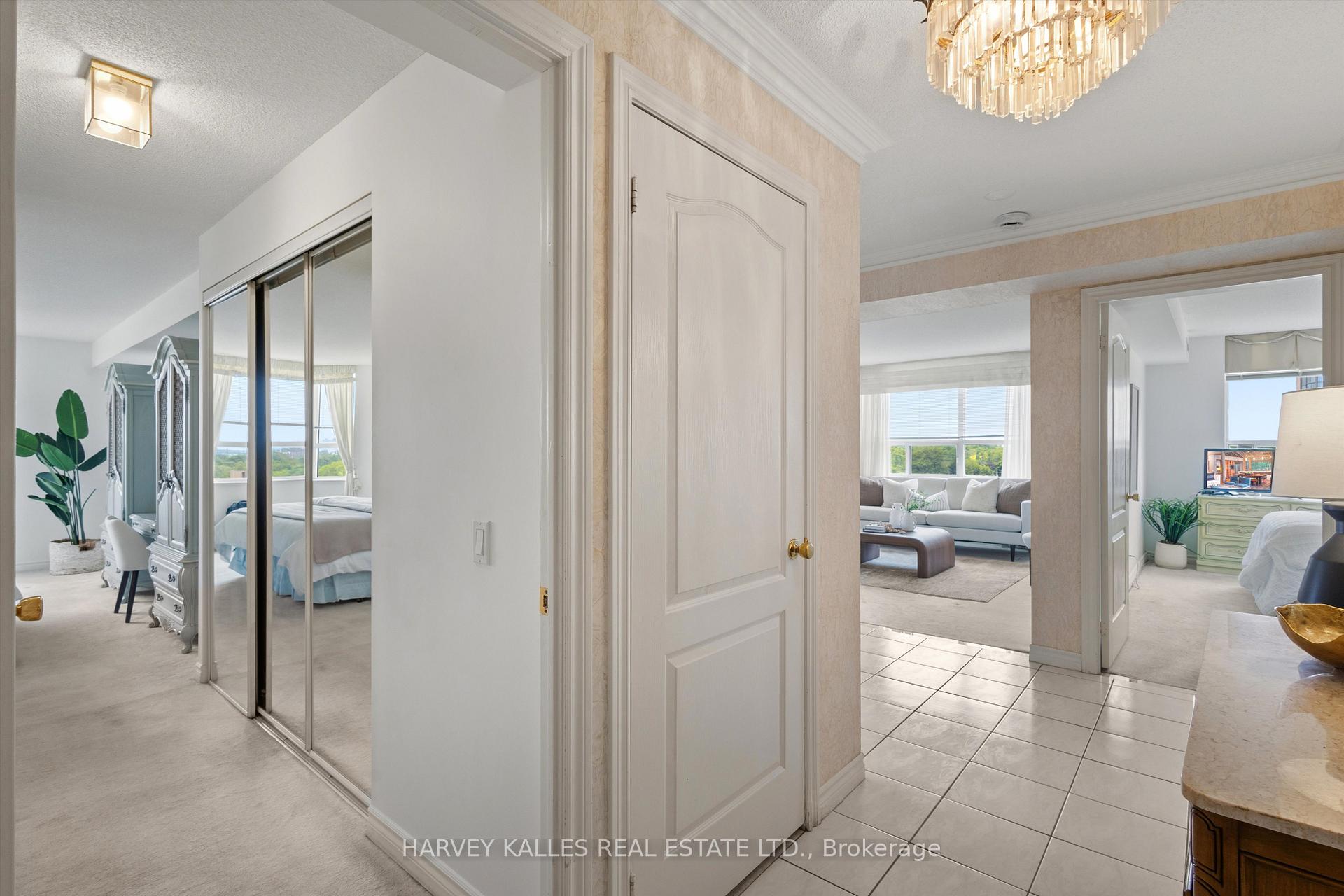Photo 12 of Unit 1009, 265 Ridley Boulevard, Toronto, Bedford Park-Nortown — HOMEH