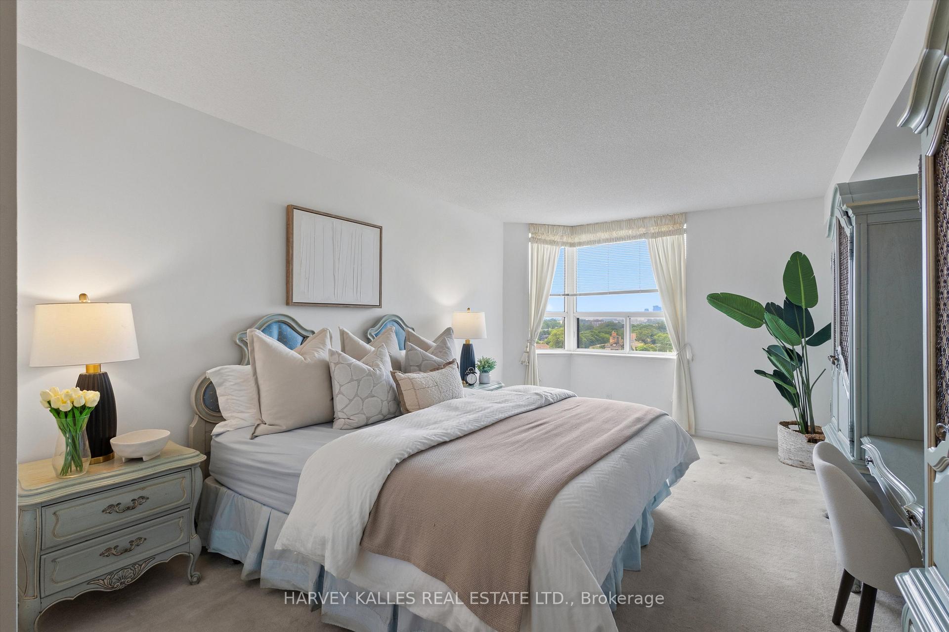 Photo 13 of Unit 1009, 265 Ridley Boulevard, Toronto, Bedford Park-Nortown — HOMEH