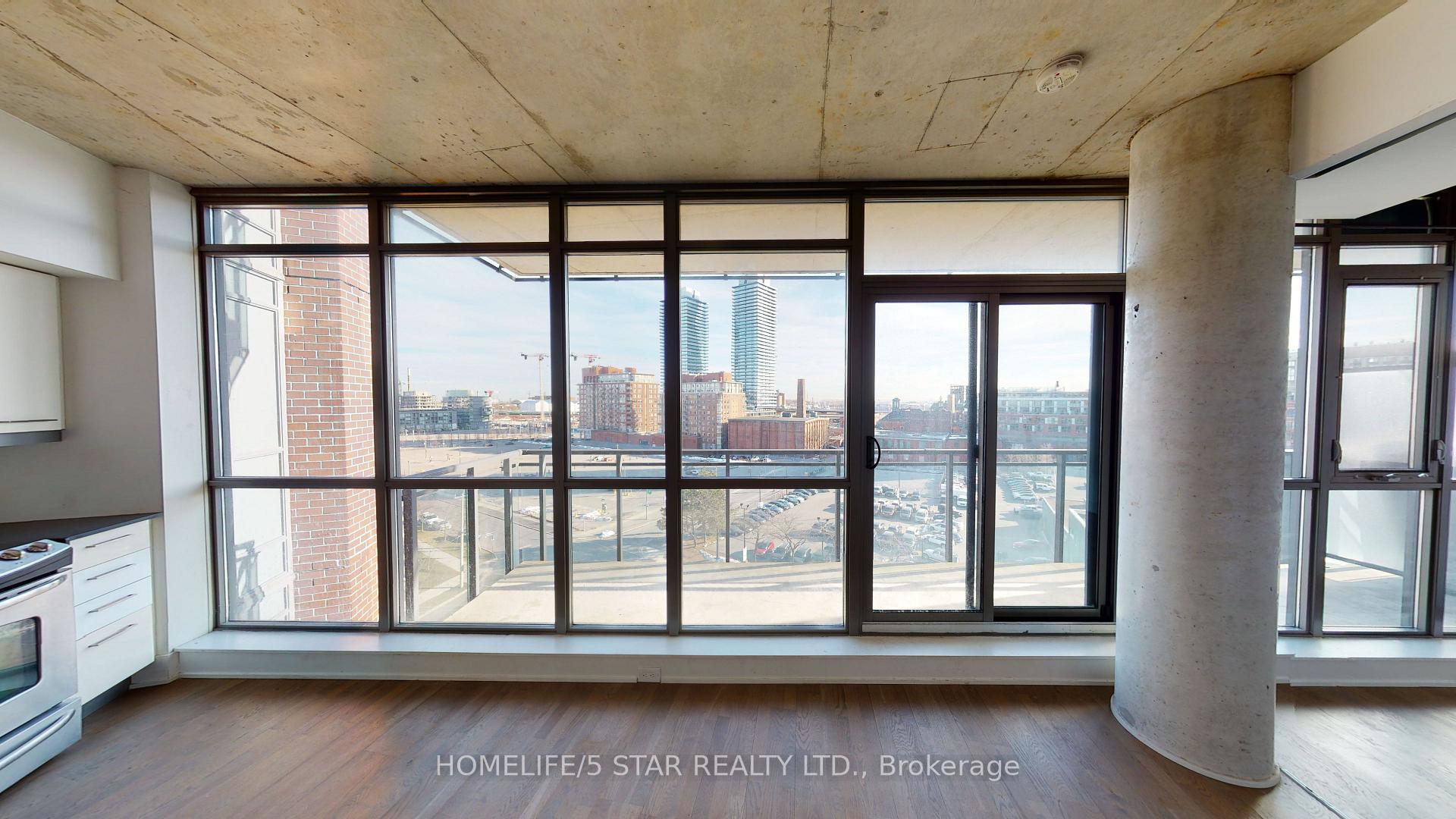 Photo 5 of Unit 707, 90 Trinity Street, Toronto, Moss Park — HOMEH