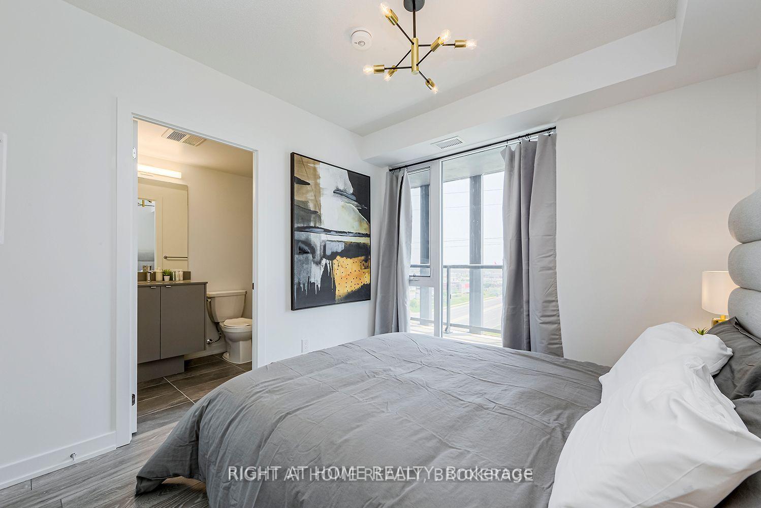 Photo 5 of Unit B714, 3200 Dakota Common Way, Burlington, Alton — HOMEH