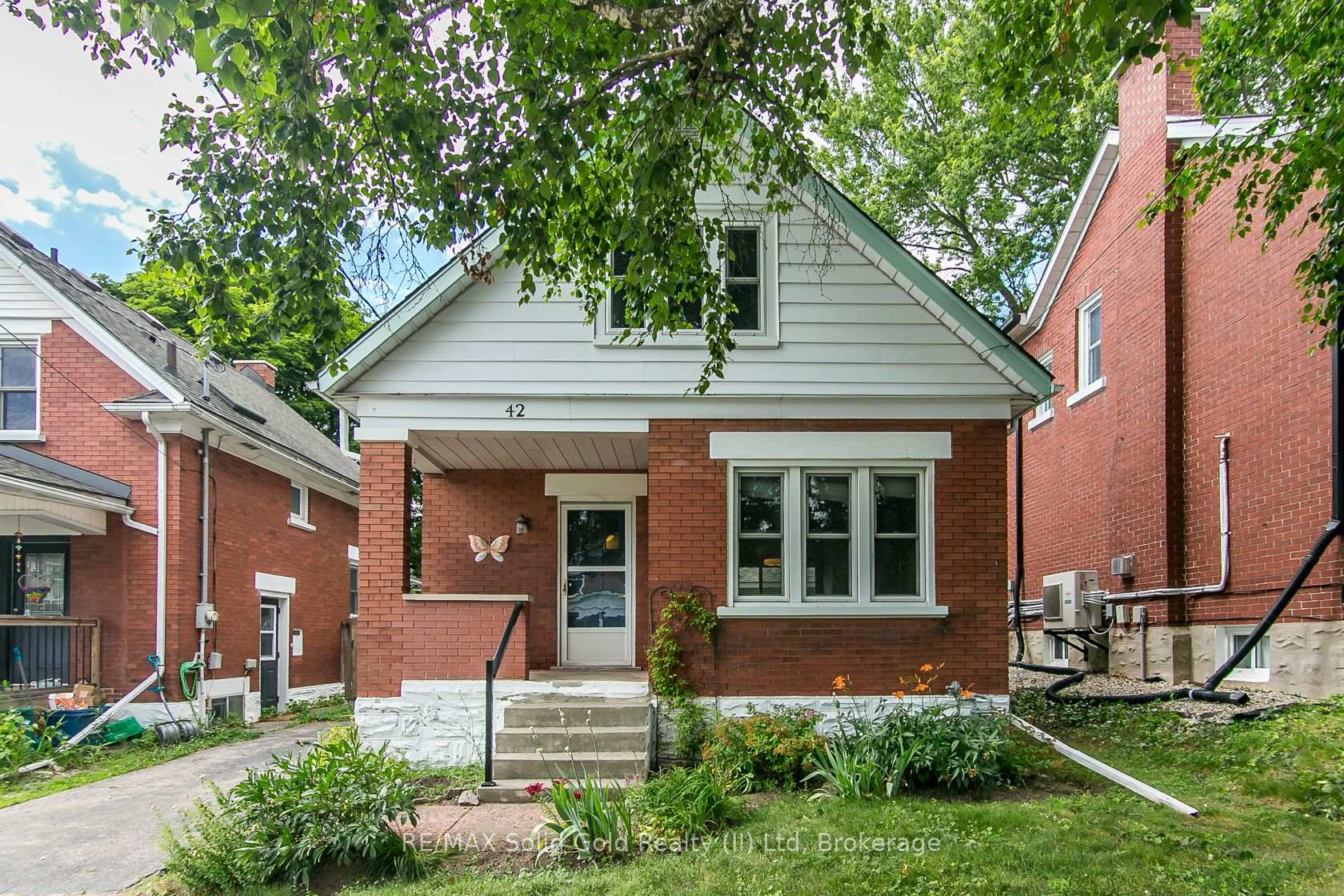 Photo 1 of 42 Guelph Street, Kitchener, Fairfield — HOMEH