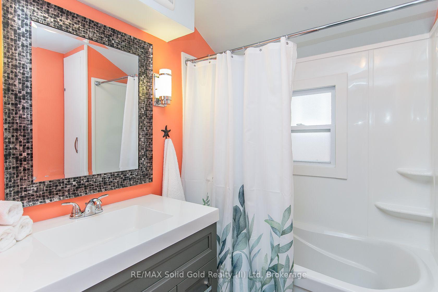 Photo 25 of 42 Guelph Street, Kitchener, Fairfield — HOMEH