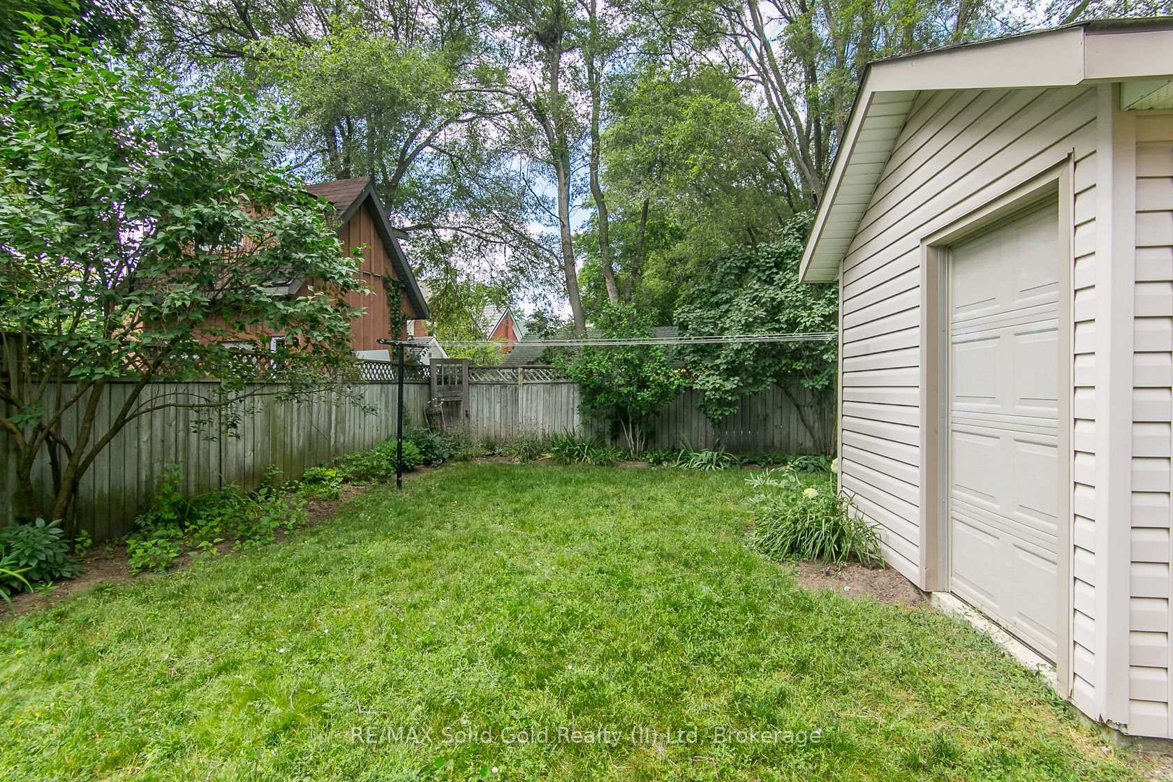 Photo 35 of 42 Guelph Street, Kitchener, Fairfield — HOMEH