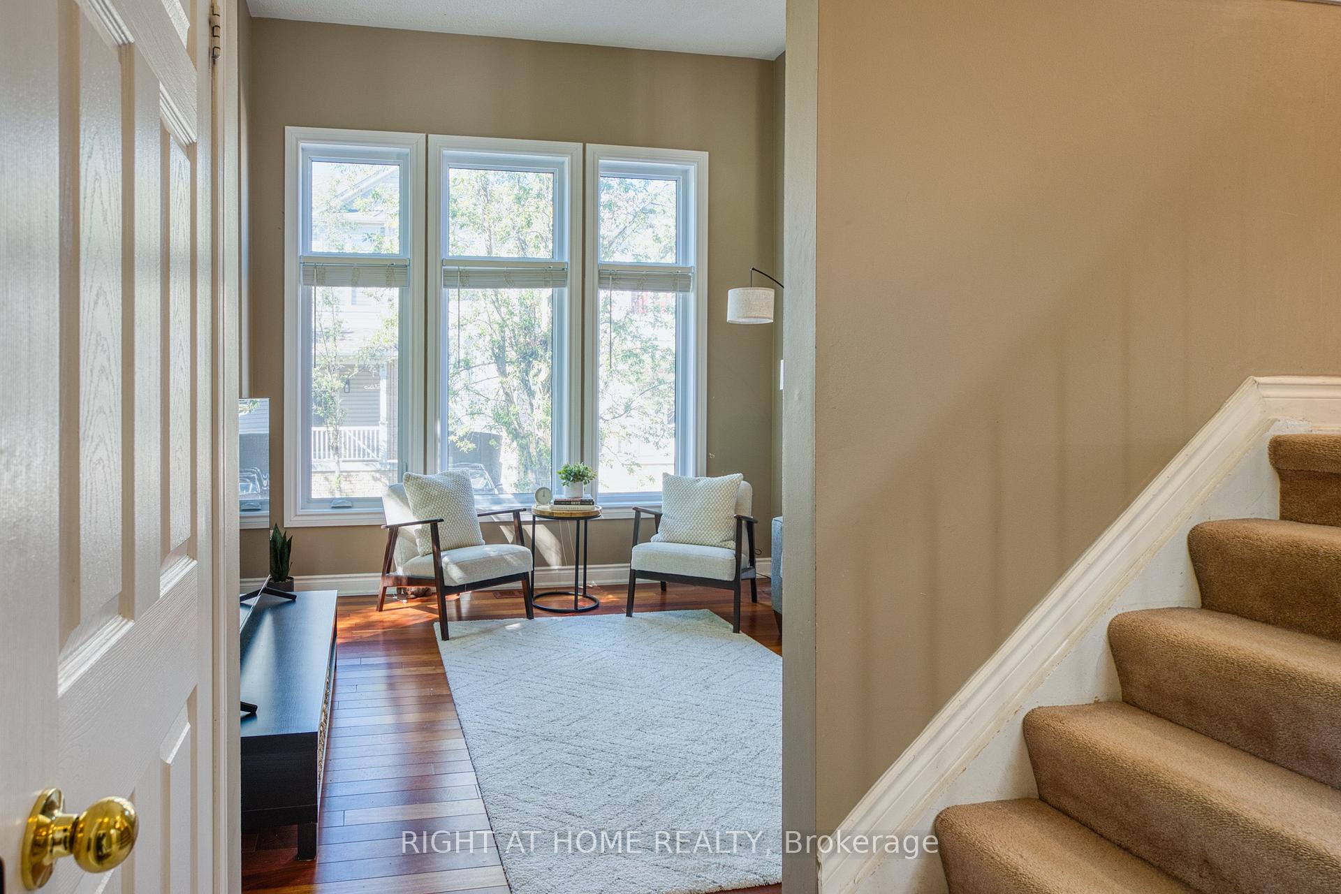 Photo 4 of Unit 29, 7101 Branigan Gate, Mississauga, Meadowvale Village — HOMEH