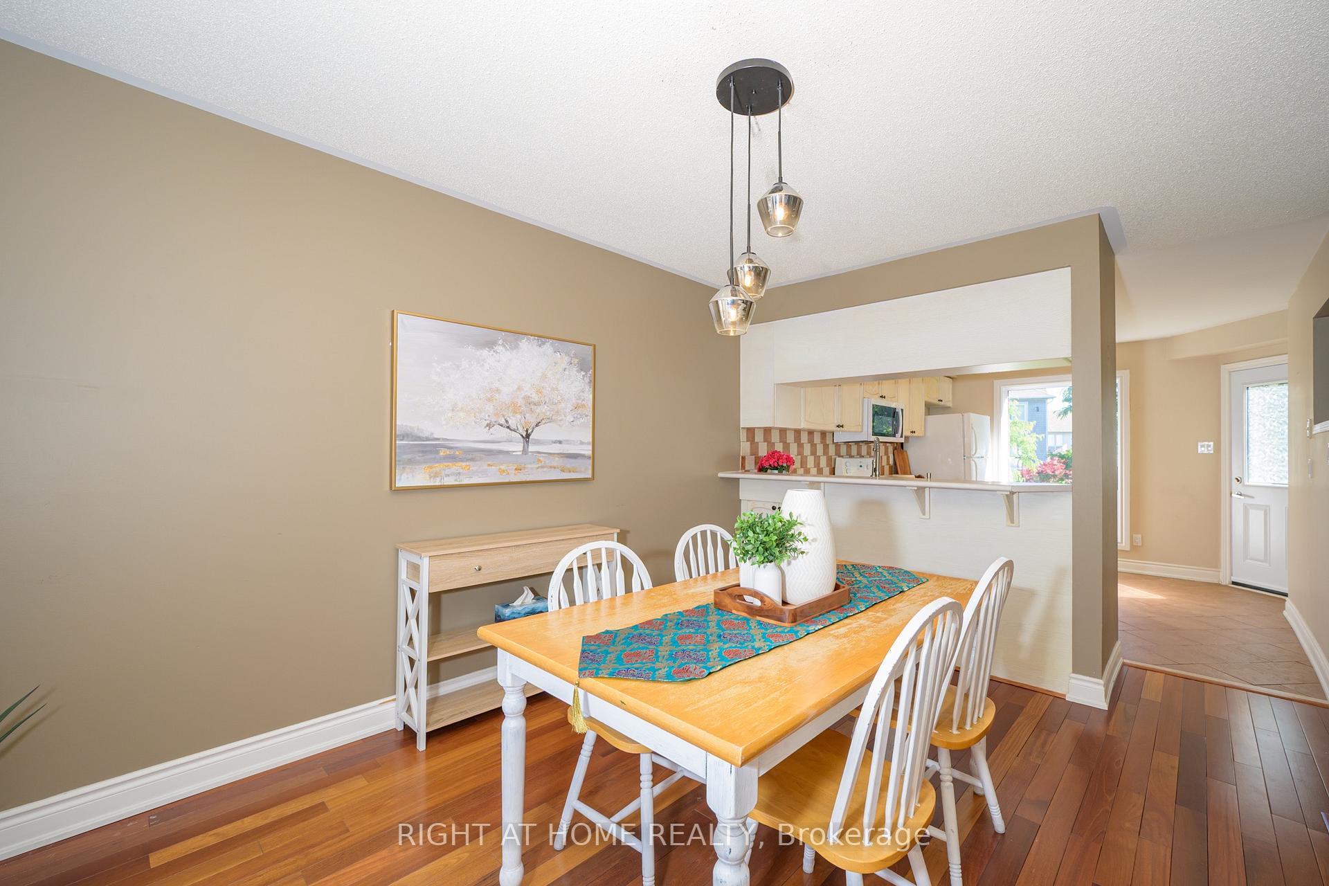 Photo 9 of Unit 29, 7101 Branigan Gate, Mississauga, Meadowvale Village — HOMEH