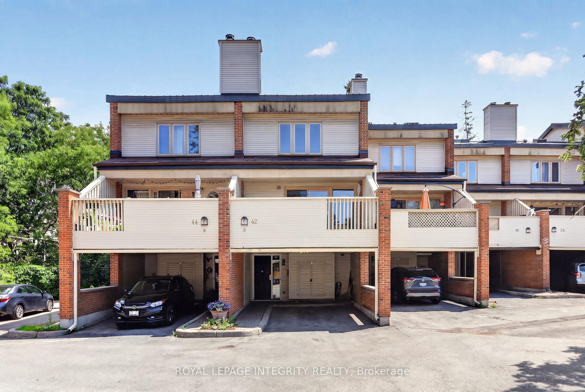 Front of Unit 42, 110 Havelock Street