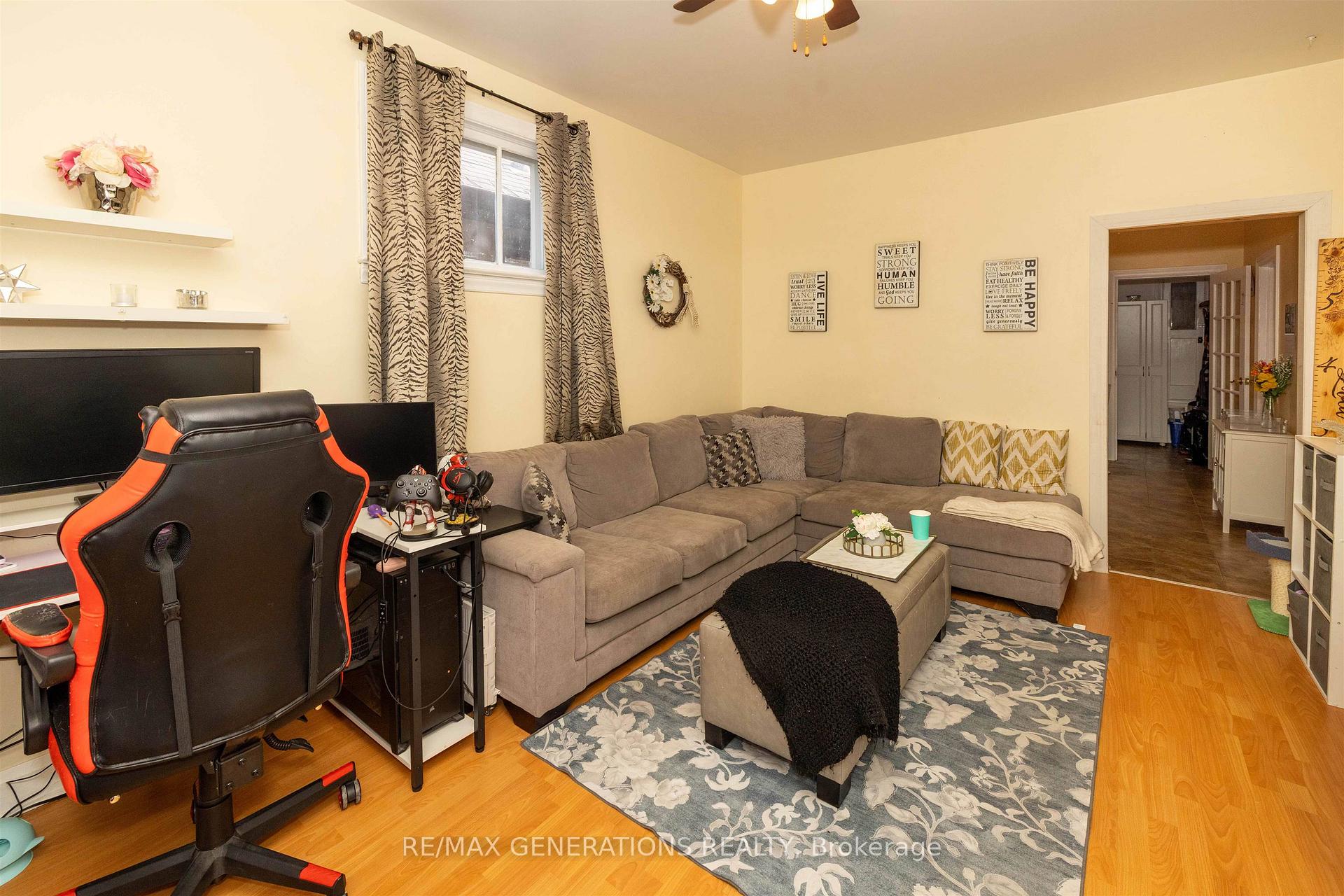 Photo 12 of 825 Alberta Street, Thunder Bay, East End — HOMEH