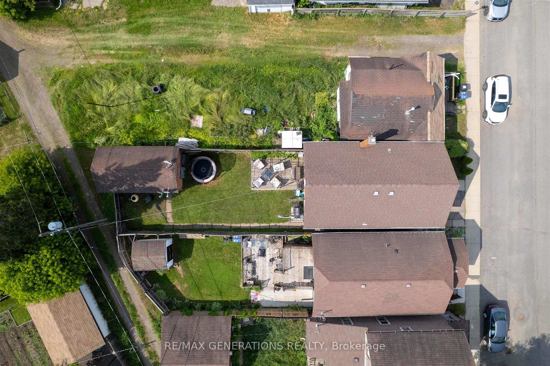 Photo 26 of 825 Alberta Street, Thunder Bay, East End — HOMEH