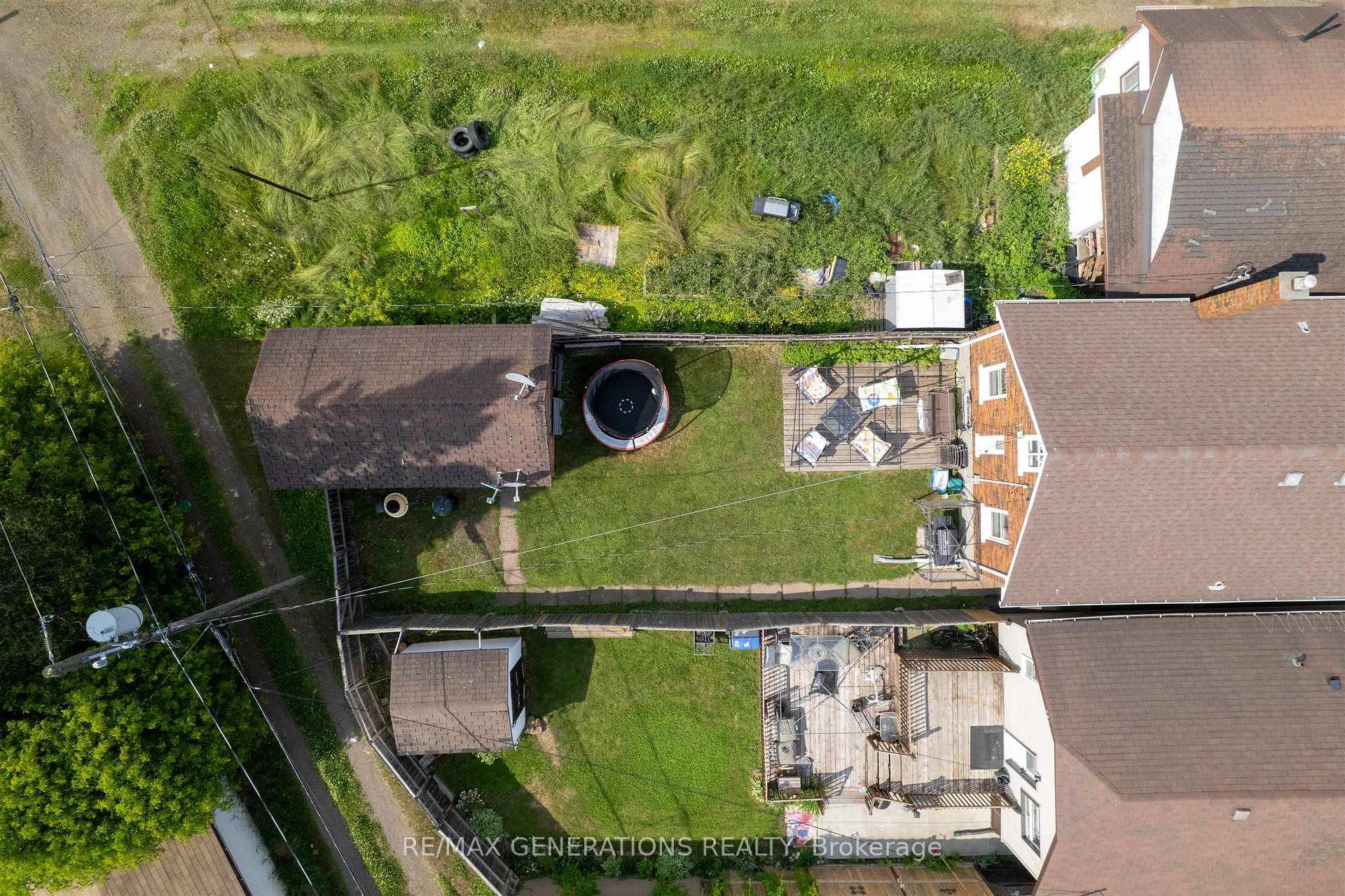 Photo 27 of 825 Alberta Street, Thunder Bay, East End — HOMEH