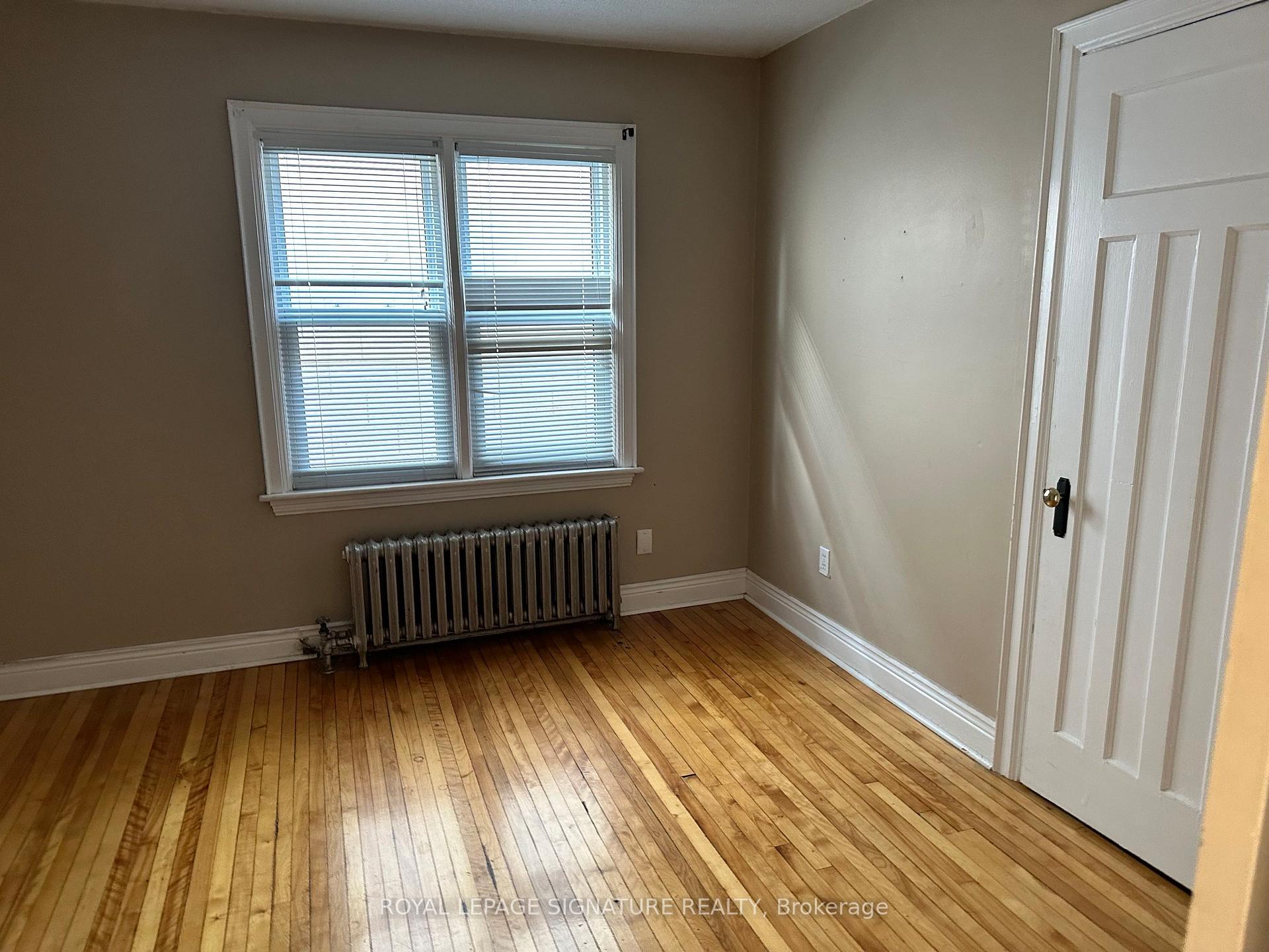 Photo 3 of 1062 Main Street W, Hamilton, Westdale — HOMEH