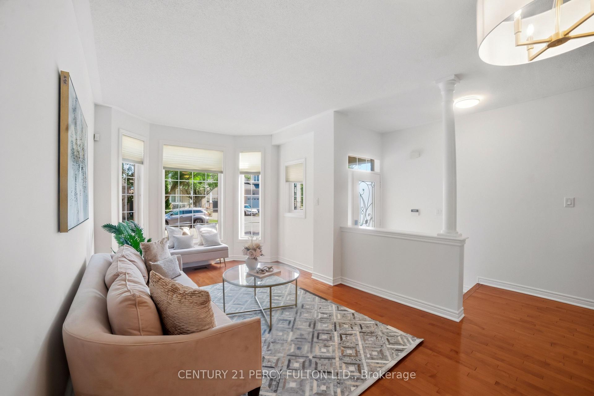 Photo 5 of 77 Appleview Road, Markham, Greensborough — HOMEH