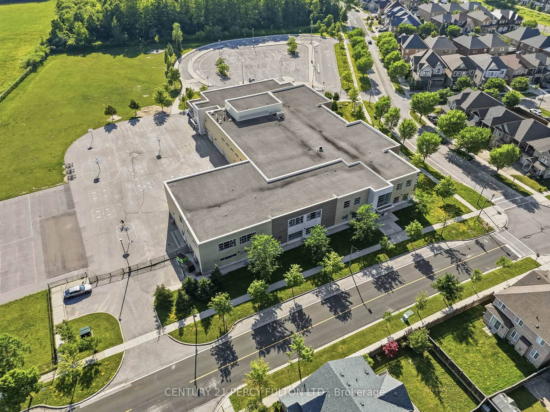 Photo 44 of 77 Appleview Road, Markham, Greensborough — HOMEH