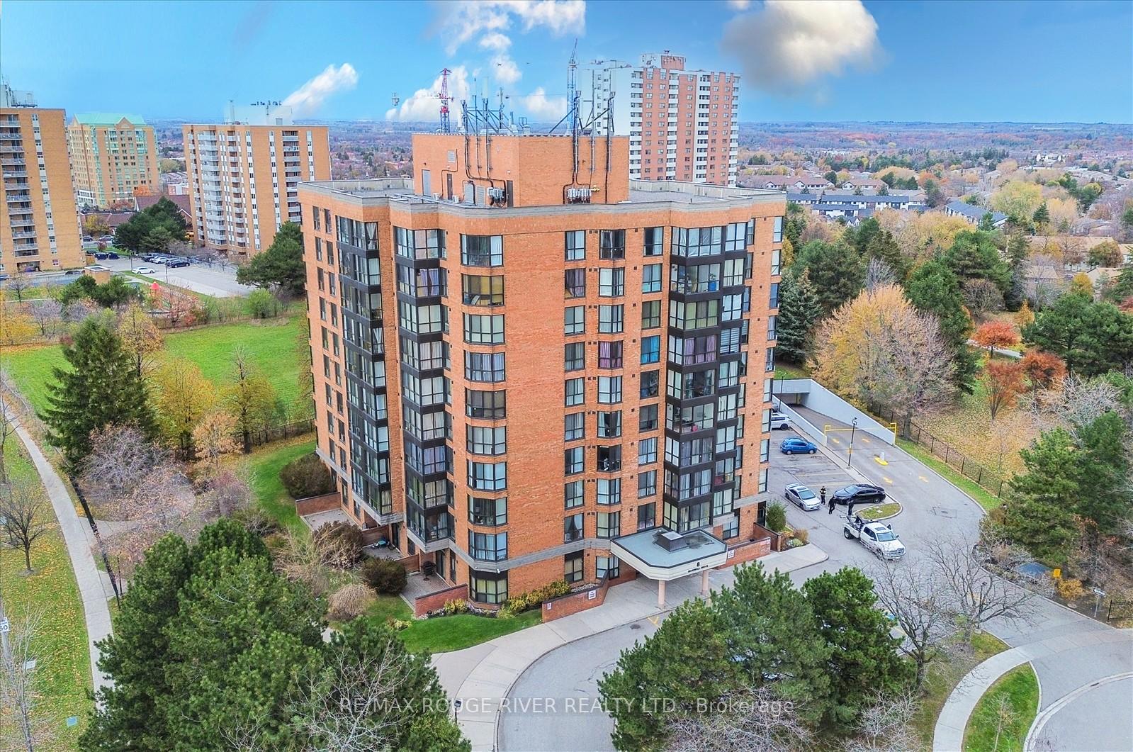 Photo 4 of Unit 309, 8 Silver Bell Grove, Etobicoke, West Humber-Clairville — HOMEH