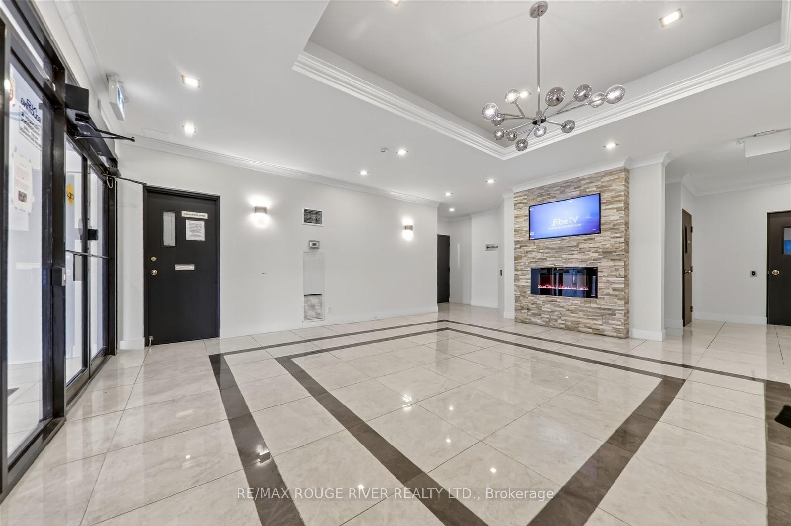 Photo 7 of Unit 309, 8 Silver Bell Grove, Etobicoke, West Humber-Clairville — HOMEH