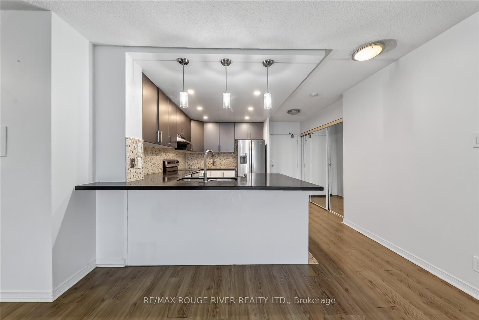Photo 15 of Unit 309, 8 Silver Bell Grove, Etobicoke, West Humber-Clairville — HOMEH