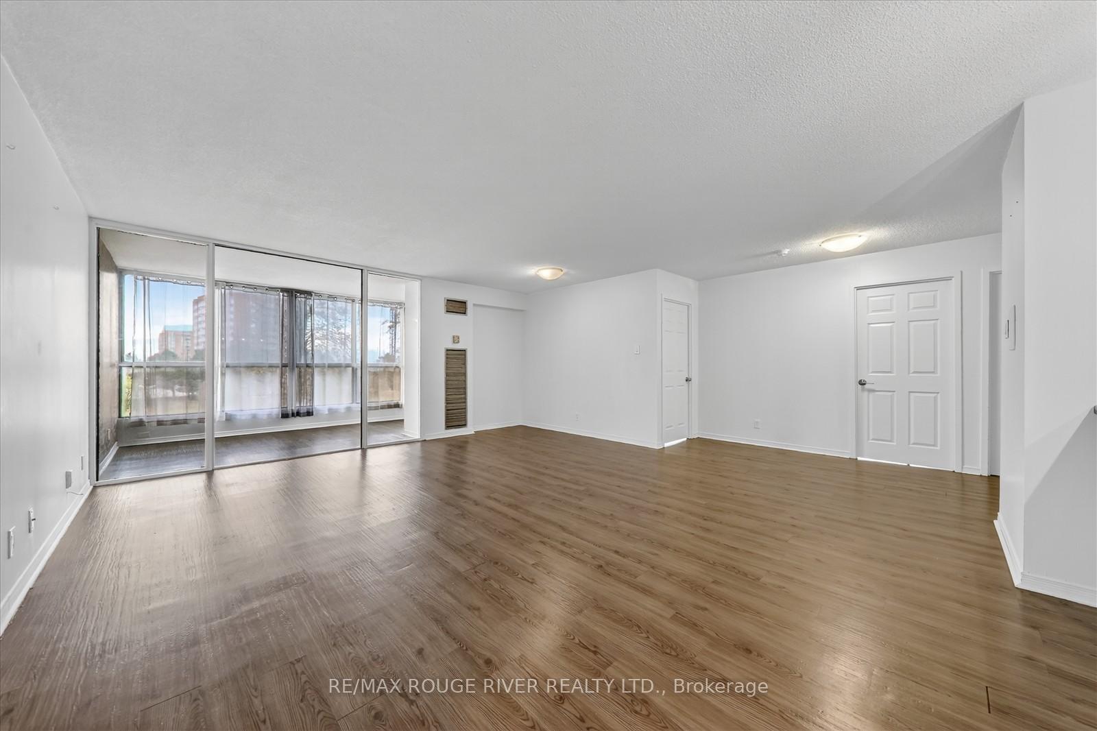 Photo 19 of Unit 309, 8 Silver Bell Grove, Etobicoke, West Humber-Clairville — HOMEH