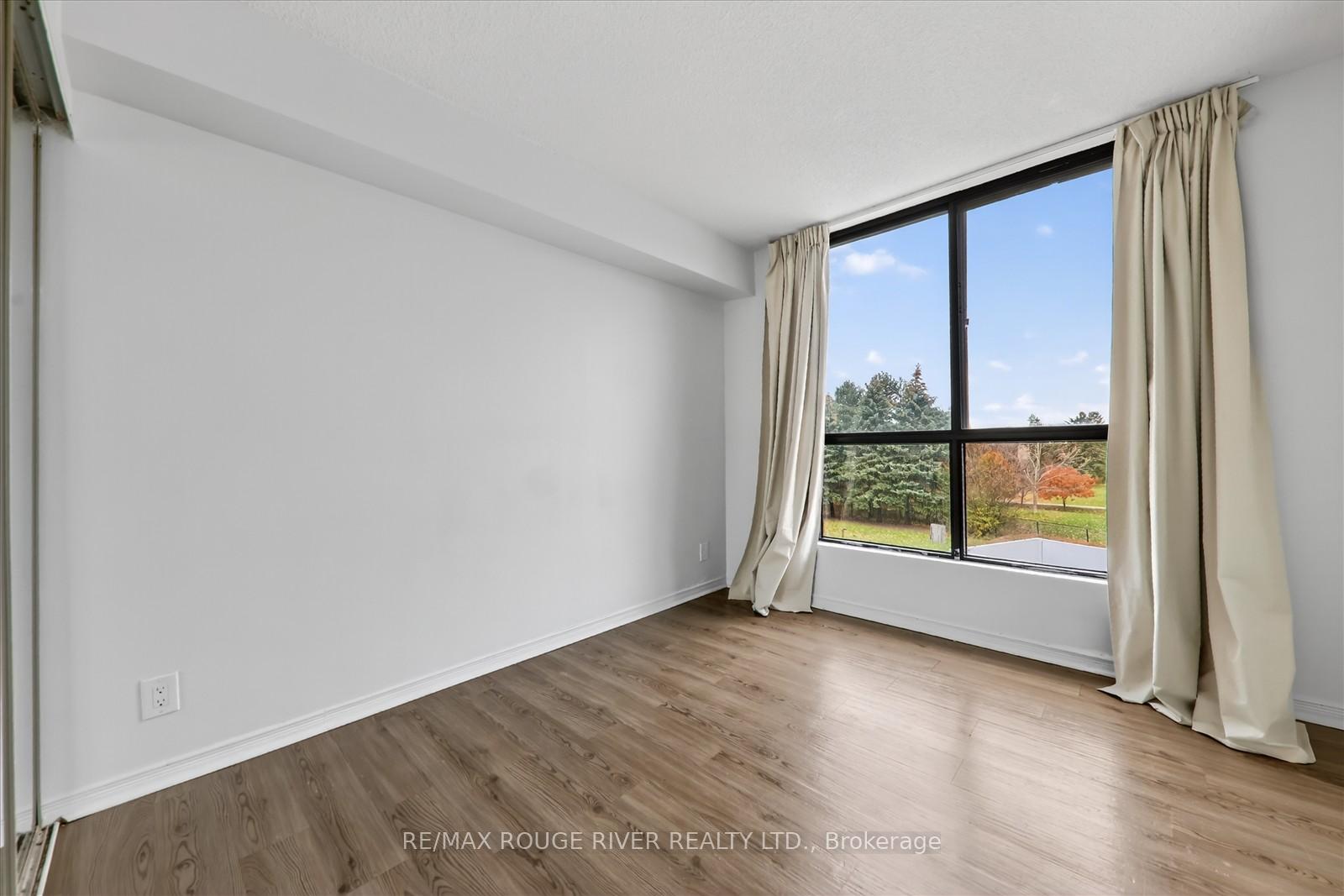 Photo 25 of Unit 309, 8 Silver Bell Grove, Etobicoke, West Humber-Clairville — HOMEH