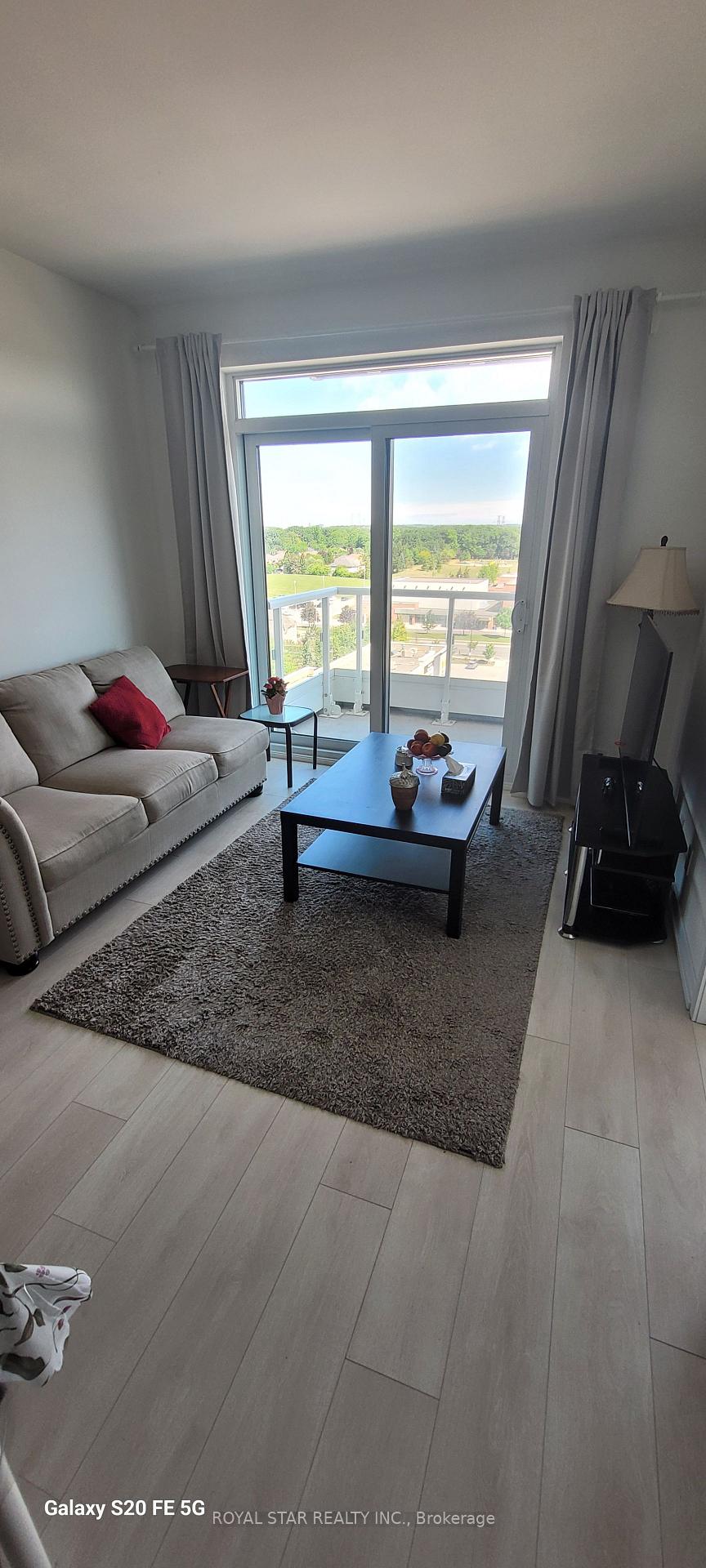 Photo 4 of Unit 901, 8 Beverley Glen Boulevard, Vaughan, Beverley Glen — HOMEH