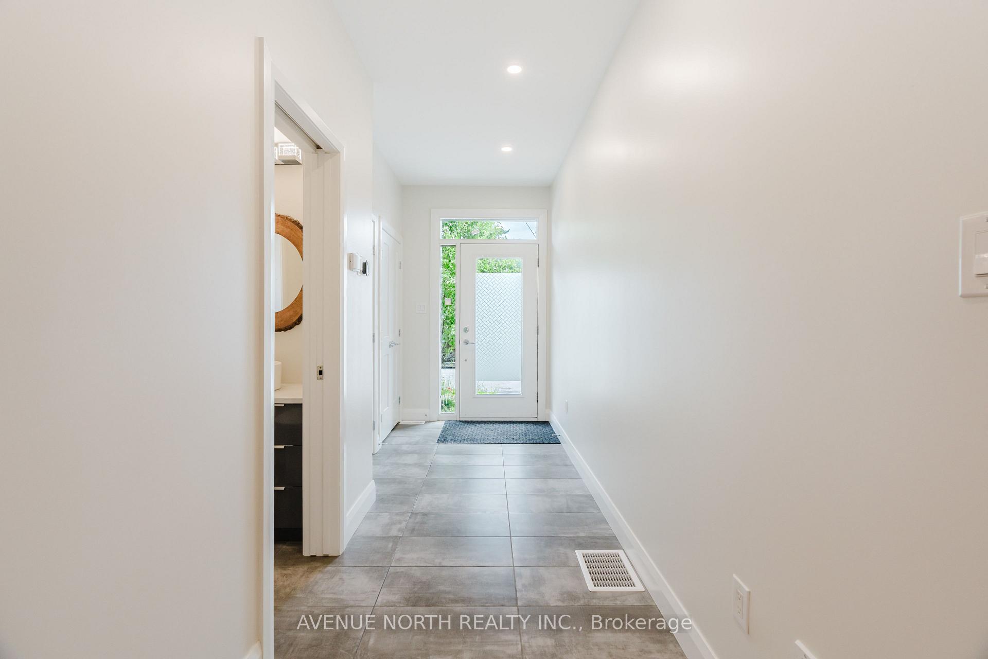 Photo 4 of 121 King George Street, Ottawa, Overbrook/Castle Heights — HOMEH