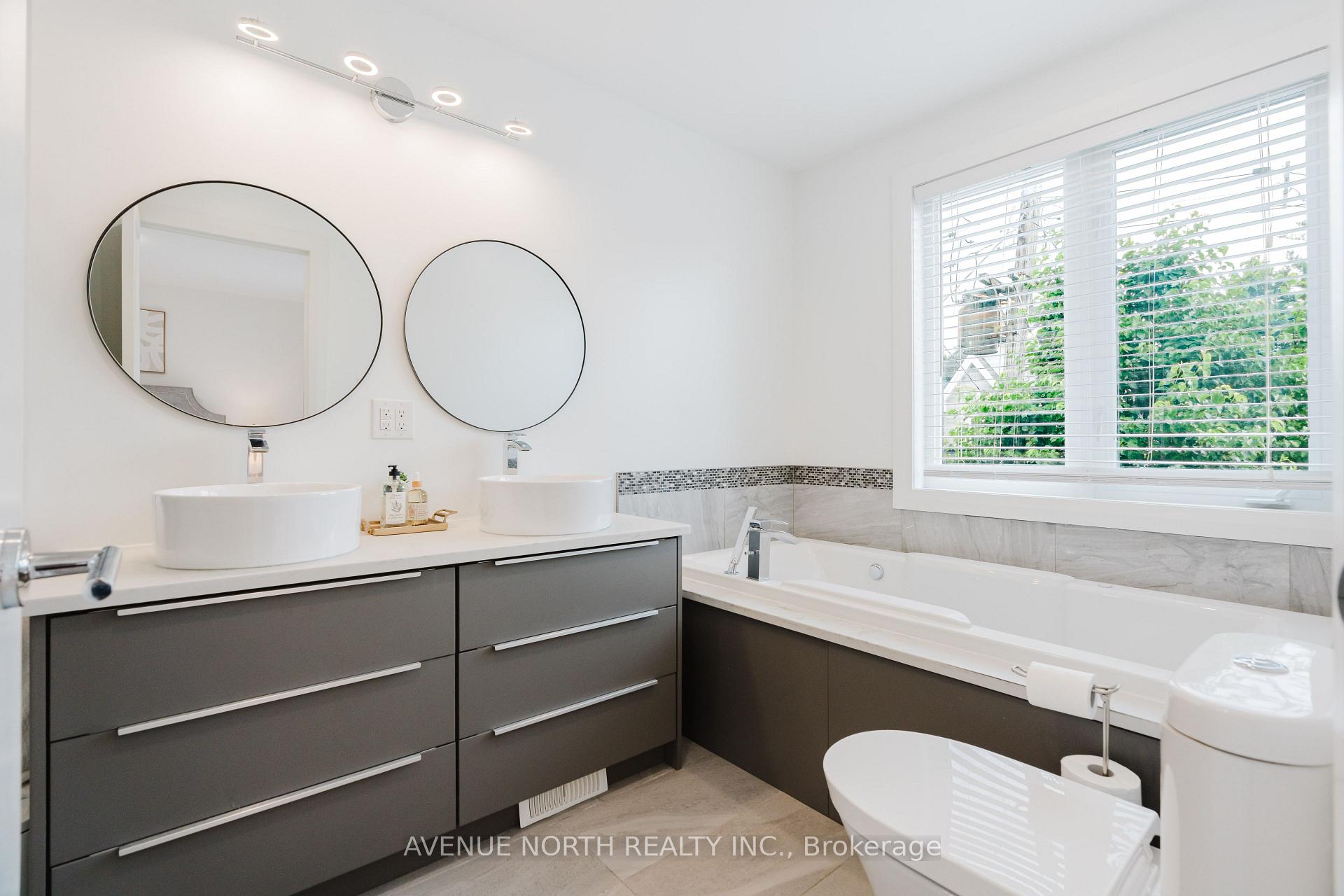 Photo 26 of 121 King George Street, Ottawa, Overbrook/Castle Heights — HOMEH