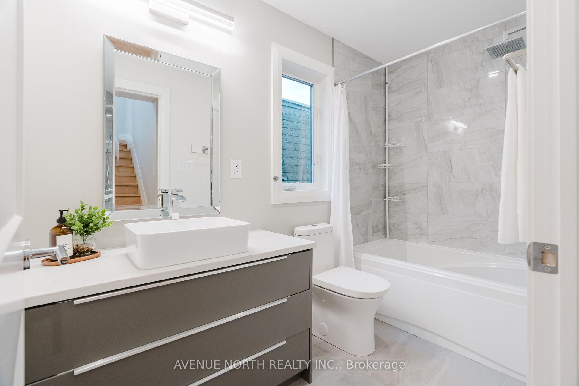 Photo 29 of 121 King George Street, Ottawa, Overbrook/Castle Heights — HOMEH
