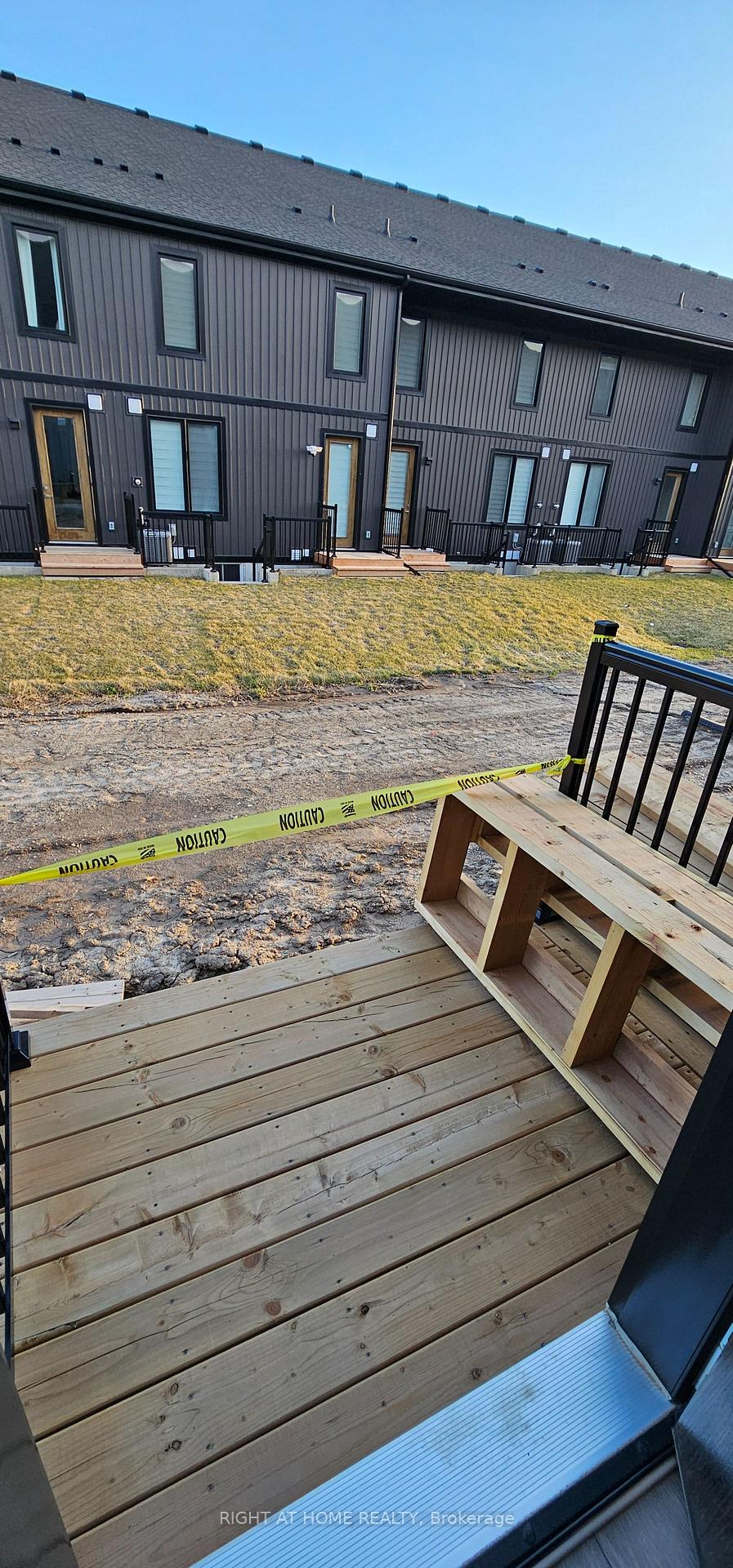 Photo 15 of Unit Main, 7499 Marvel Drive, Niagara Falls, Brown — HOMEH
