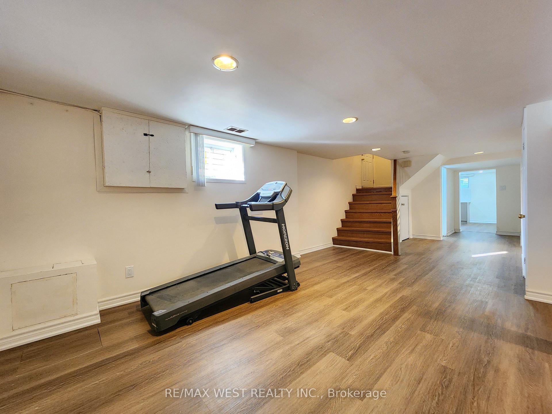 Photo 5 of Unit Bsmt, 105 Crocus Drive, Scarborough, Wexford-Maryvale — HOMEH