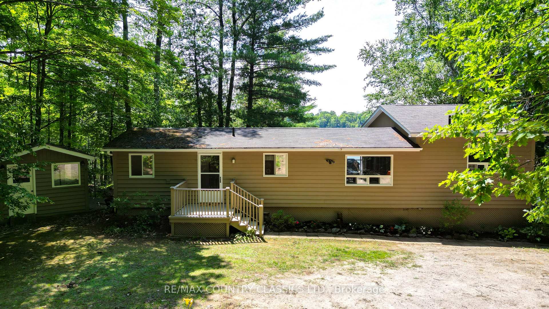 Photo 3 of 342 Jennison Road, Marmora and Lake, Lake Ward — HOMEH