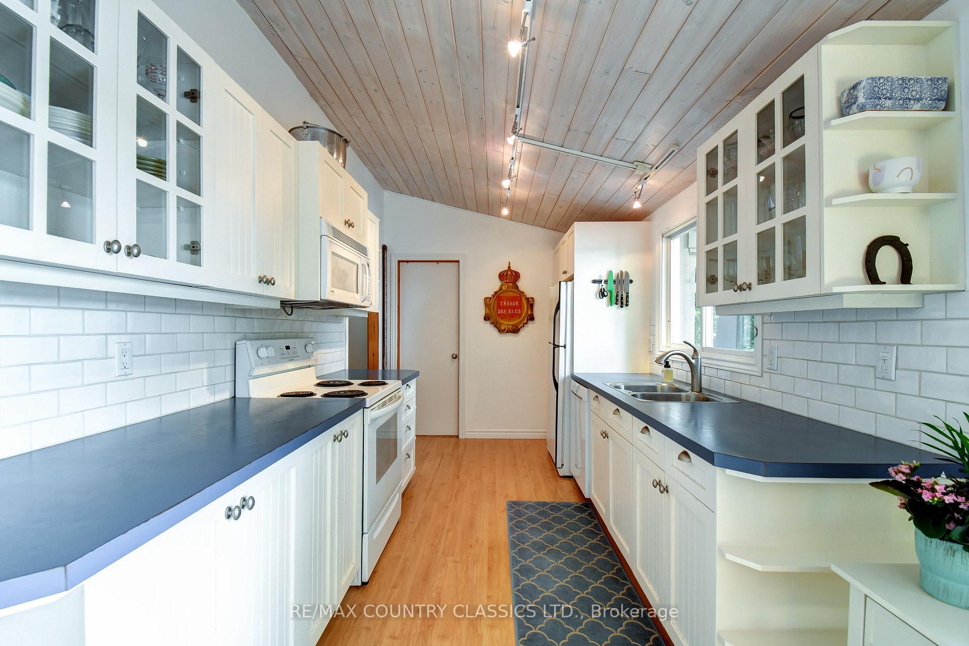 Photo 6 of 342 Jennison Road, Marmora and Lake, Lake Ward — HOMEH