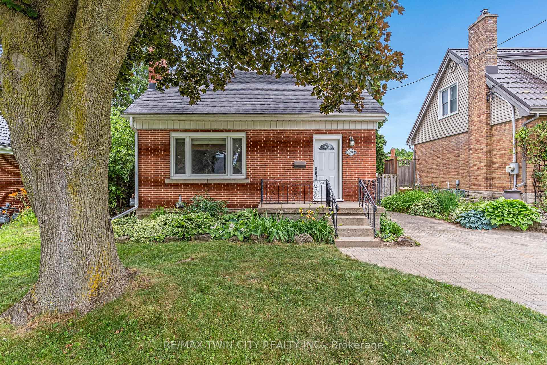 Photo 1 of 799 Rockway Drive, Kitchener, Eastwood — HOMEH