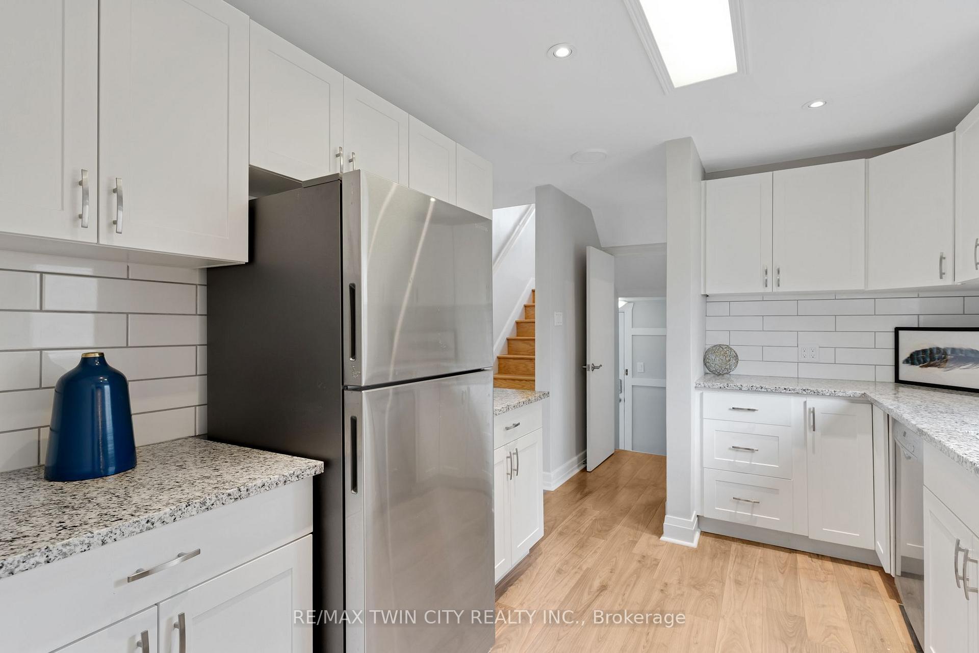 Photo 17 of 799 Rockway Drive, Kitchener, Eastwood — HOMEH
