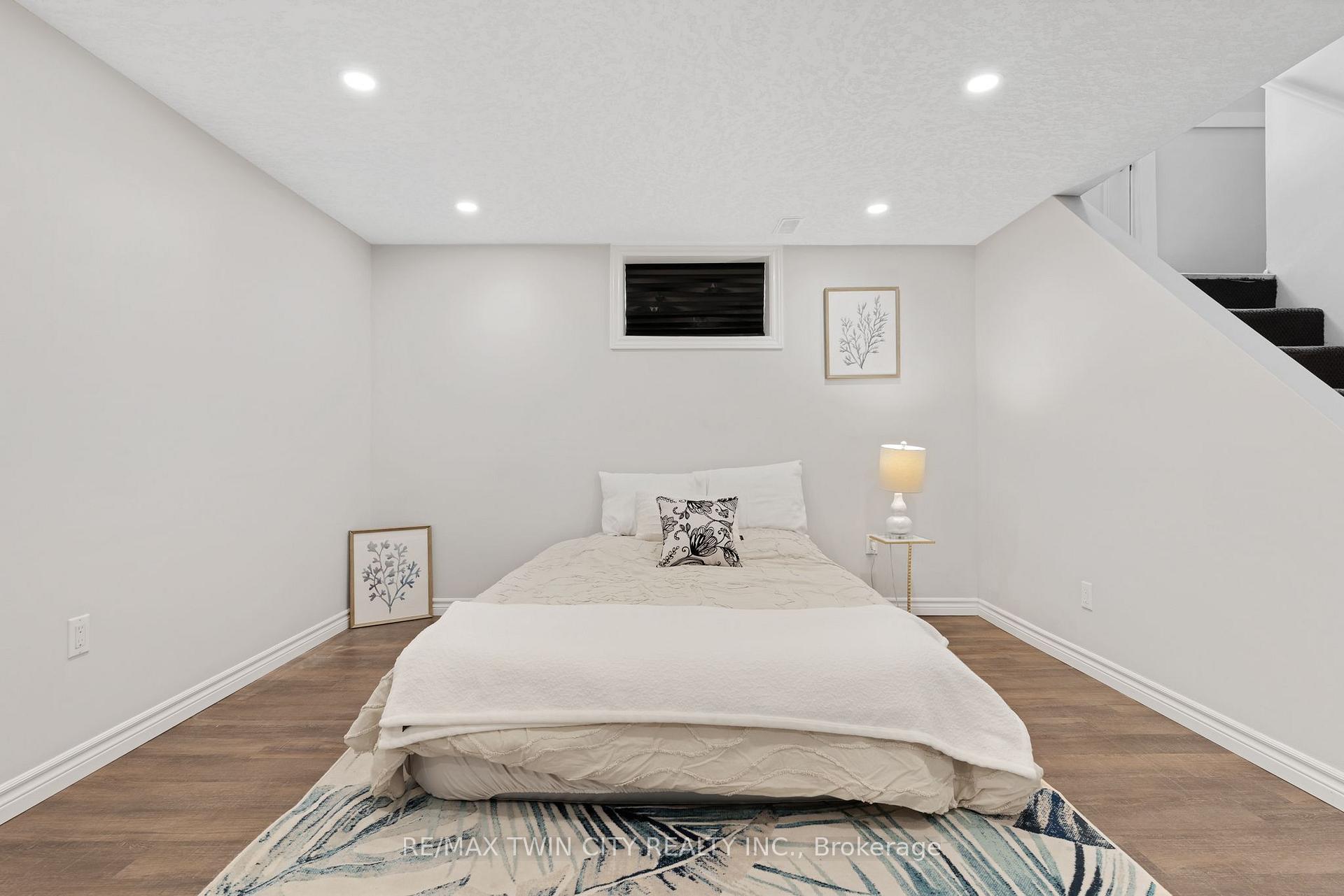 Photo 34 of 799 Rockway Drive, Kitchener, Eastwood — HOMEH