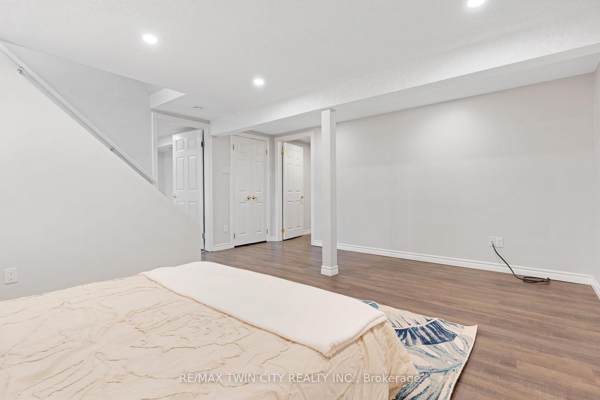 Photo 36 of 799 Rockway Drive, Kitchener, Eastwood — HOMEH