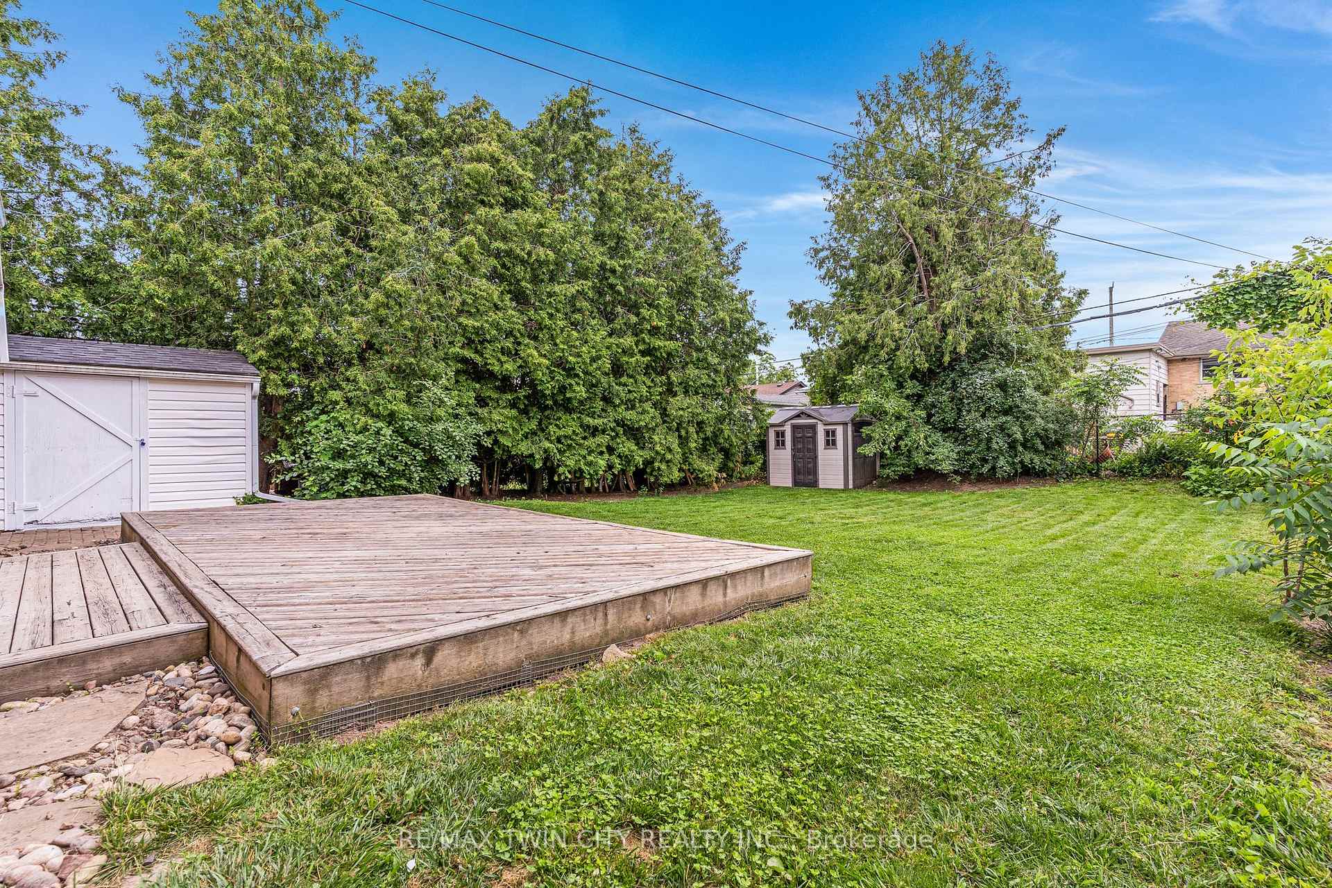 Photo 43 of 799 Rockway Drive, Kitchener, Eastwood — HOMEH