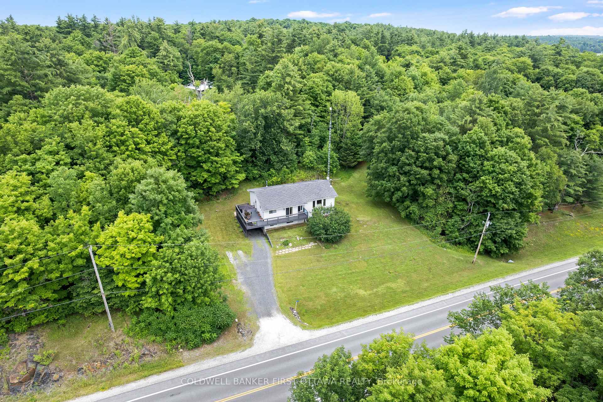 Photo 2 of 3800 Wolf Grove Road, Lanark Highlands, Lanark Highlands (Lanark) Twp — HOMEH